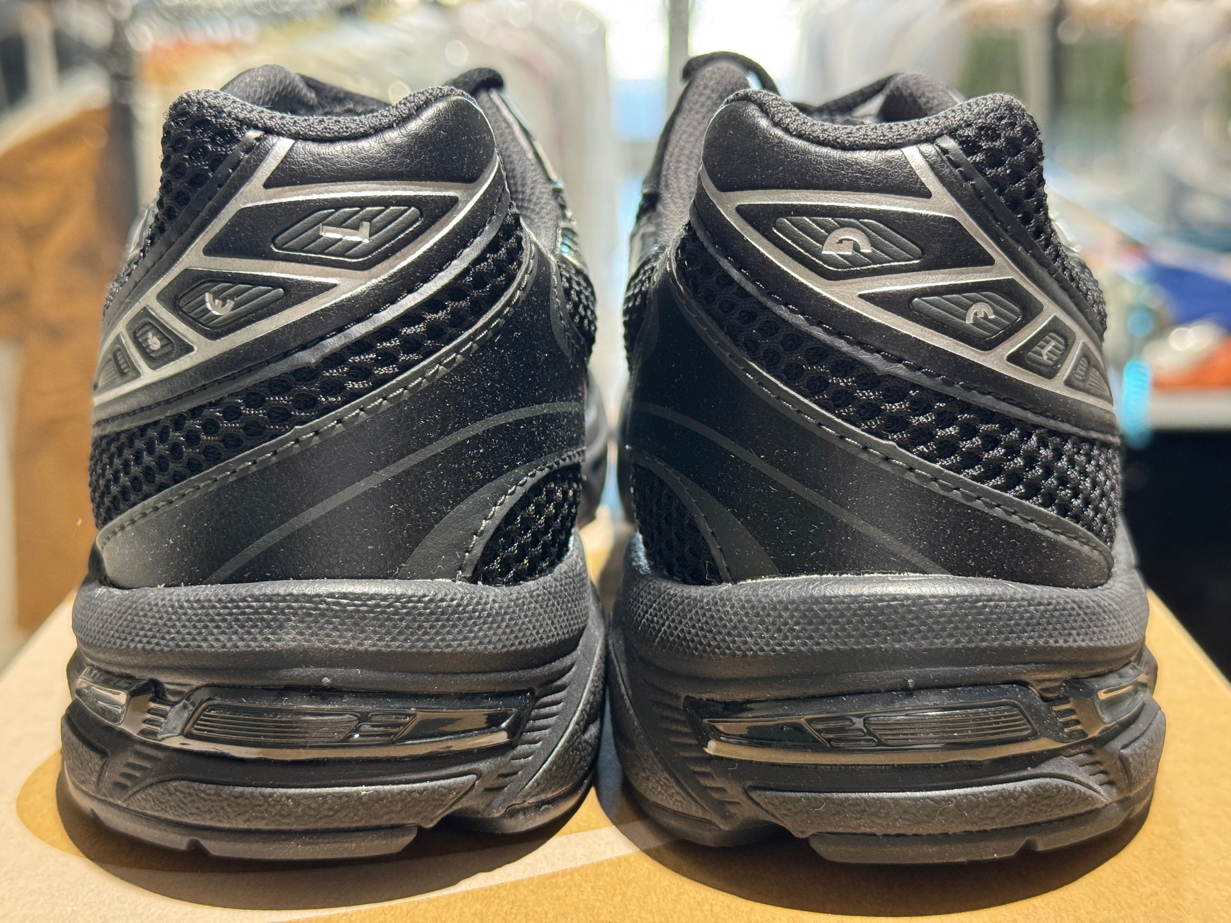 Asics Gel 1130 - Black/Pure Silver Size 11