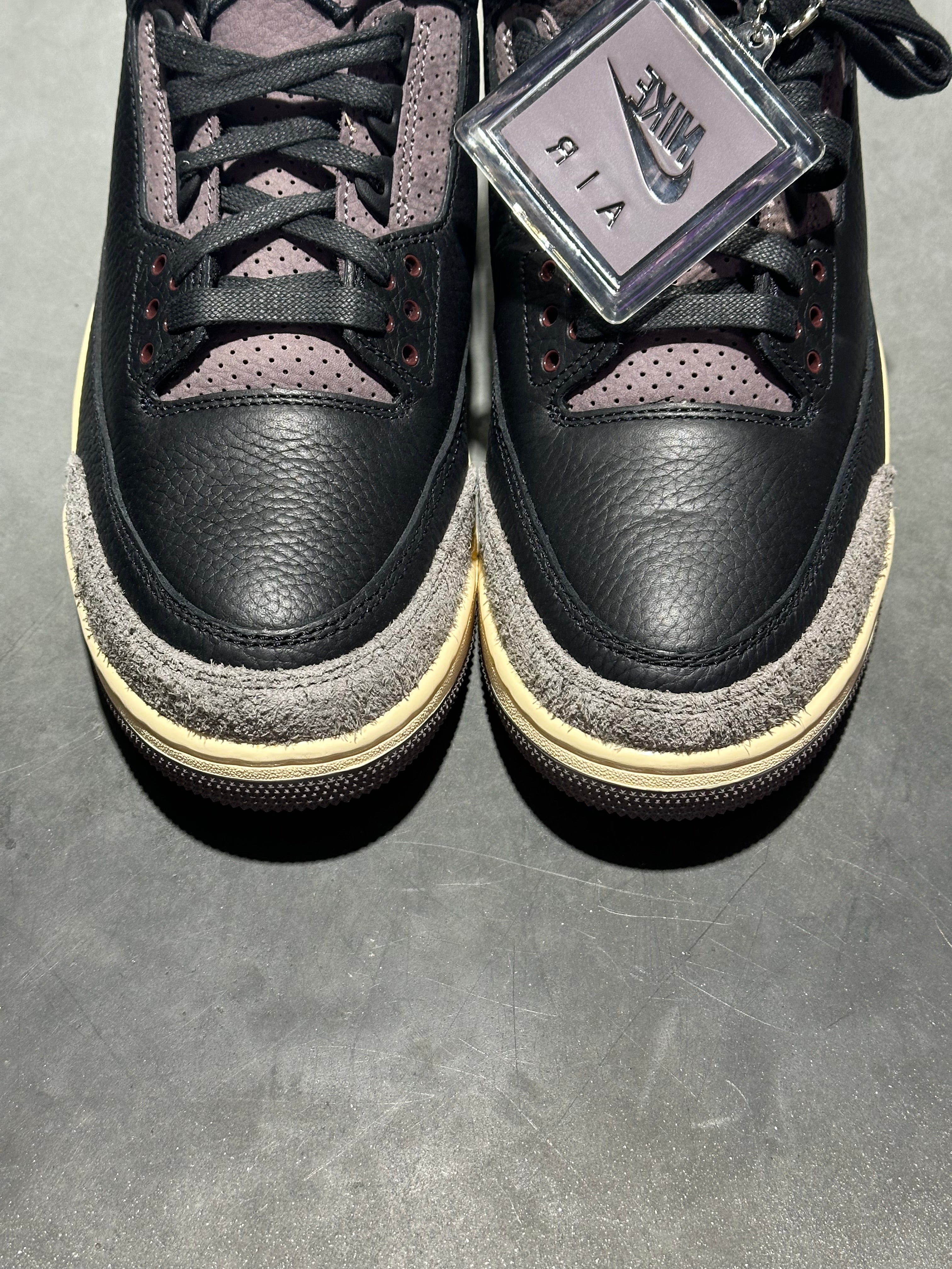 Air Jordan 3 Retro OG SP - AMM / While You Were Sleeping Size 11W/9.5M