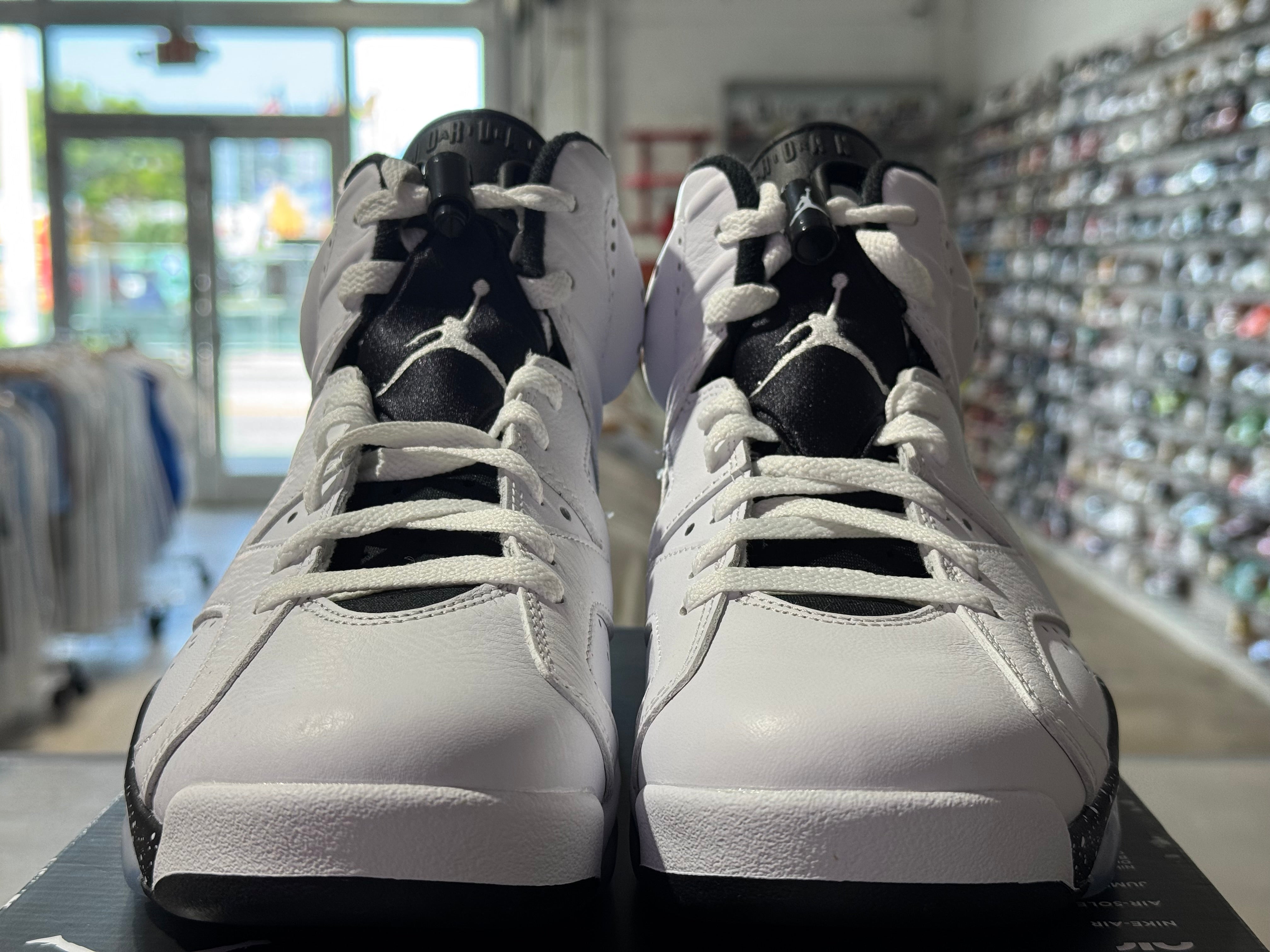 Air Jordan 6 Retro - Reverse Oreo Size 9