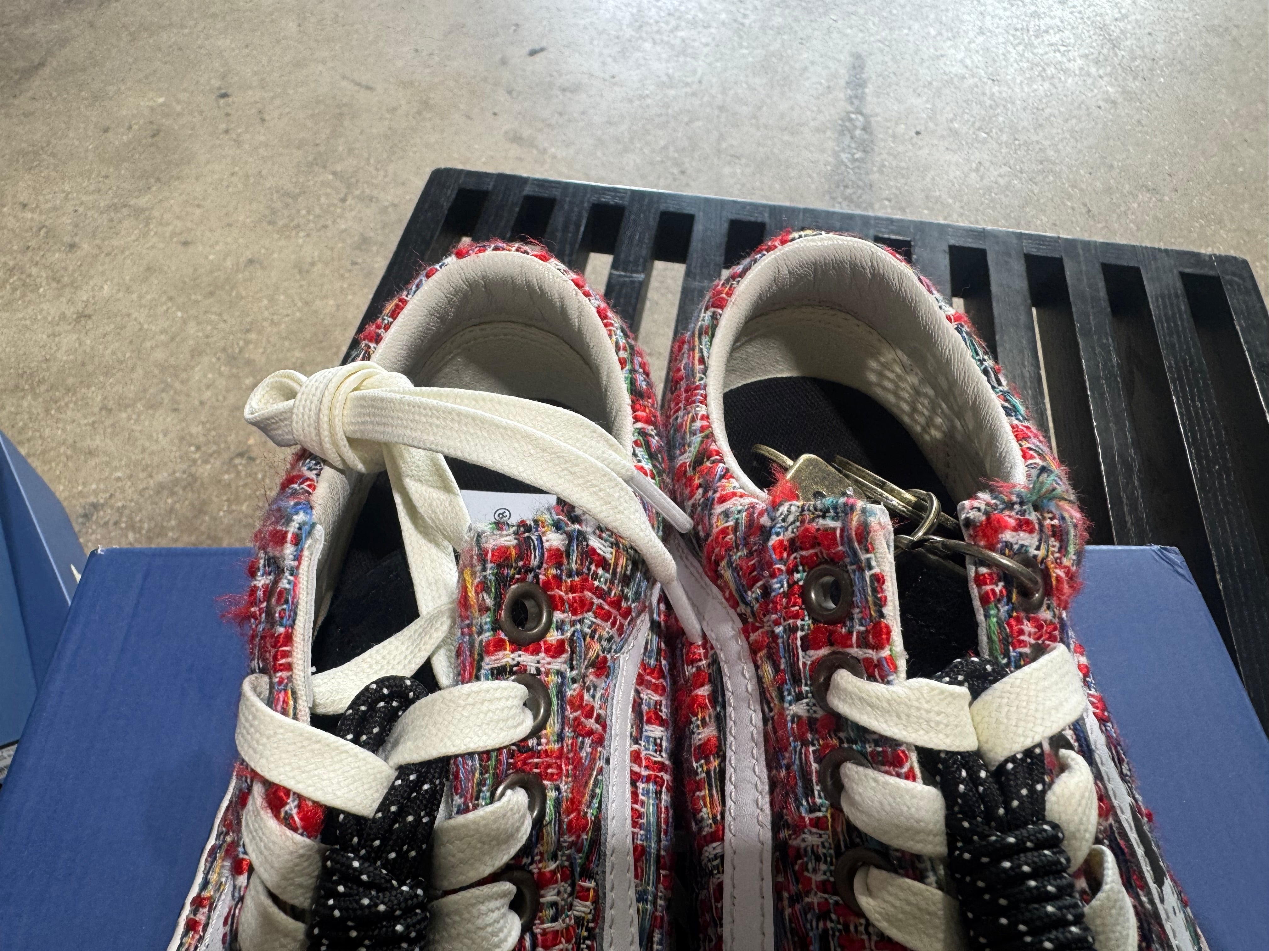 Vans Premium Old Skool - Charms Red Black Size 8