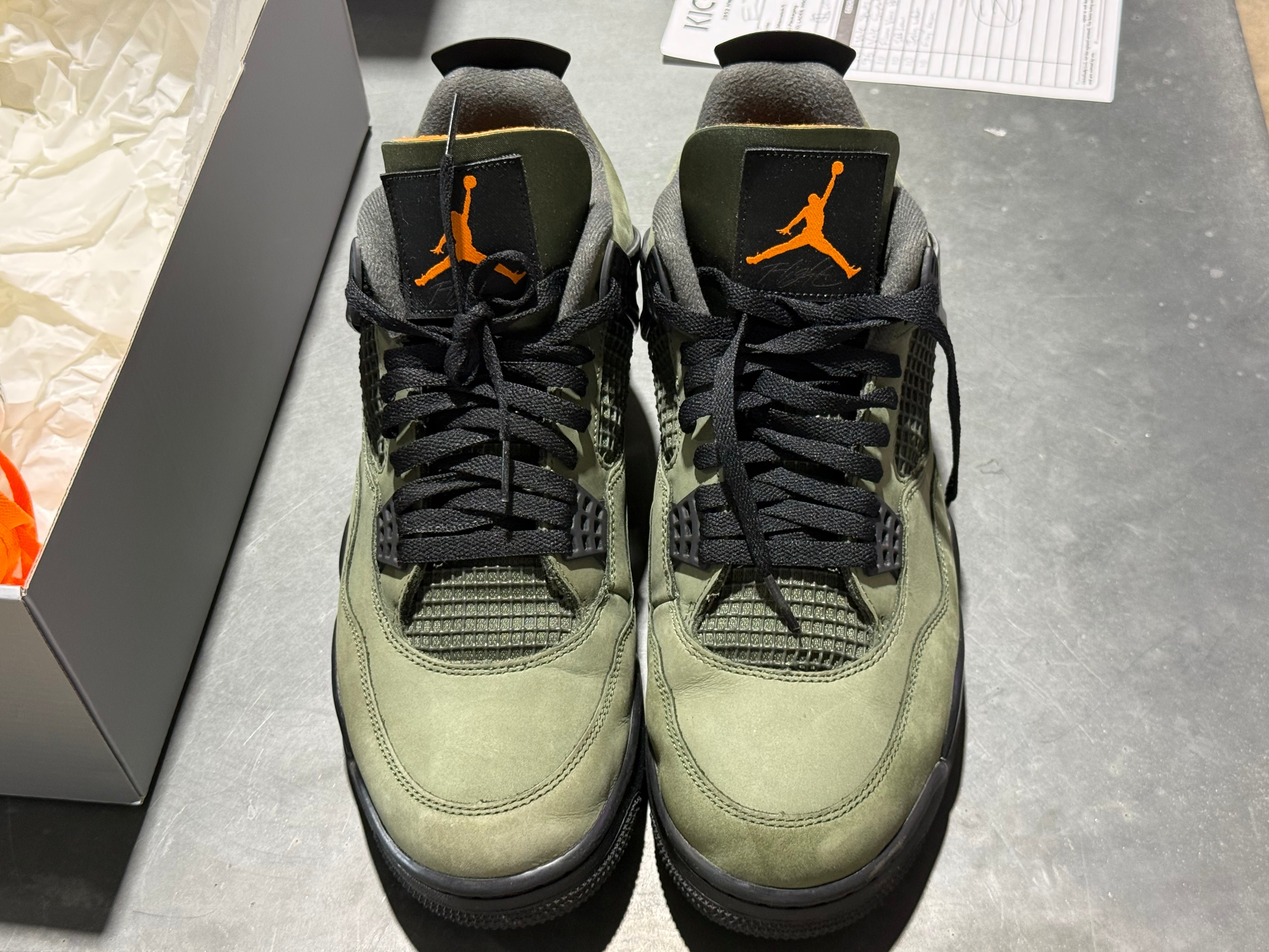 Air Jordan 4 Retro OG SP - Undefeated Size 11.5