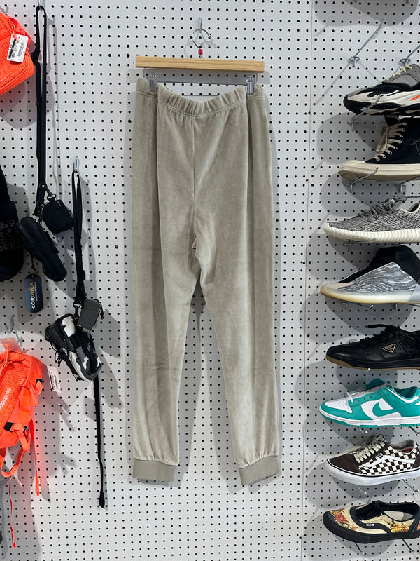 NEW FOG Essentials Velour Sweatpants - Tan Size Large