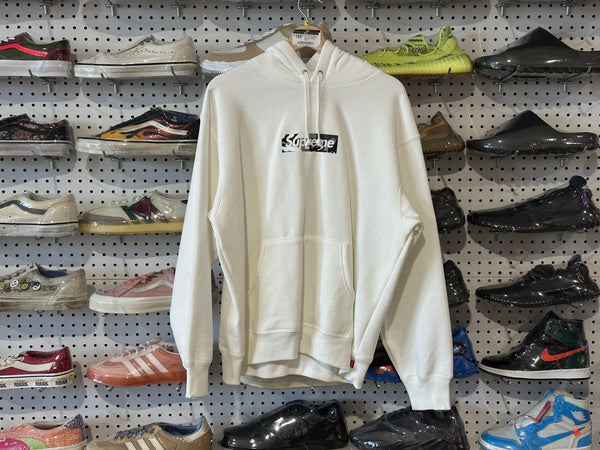 NEW Supreme Miami Box Logo Sweatshirt - White Size Medium