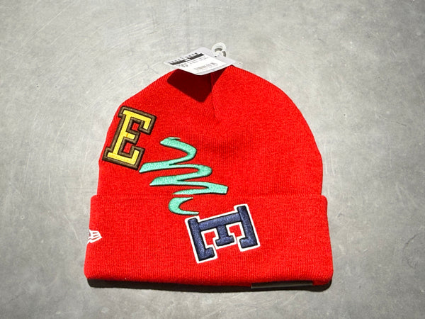 NEW Supreme x New Era Arc Beanie - Red