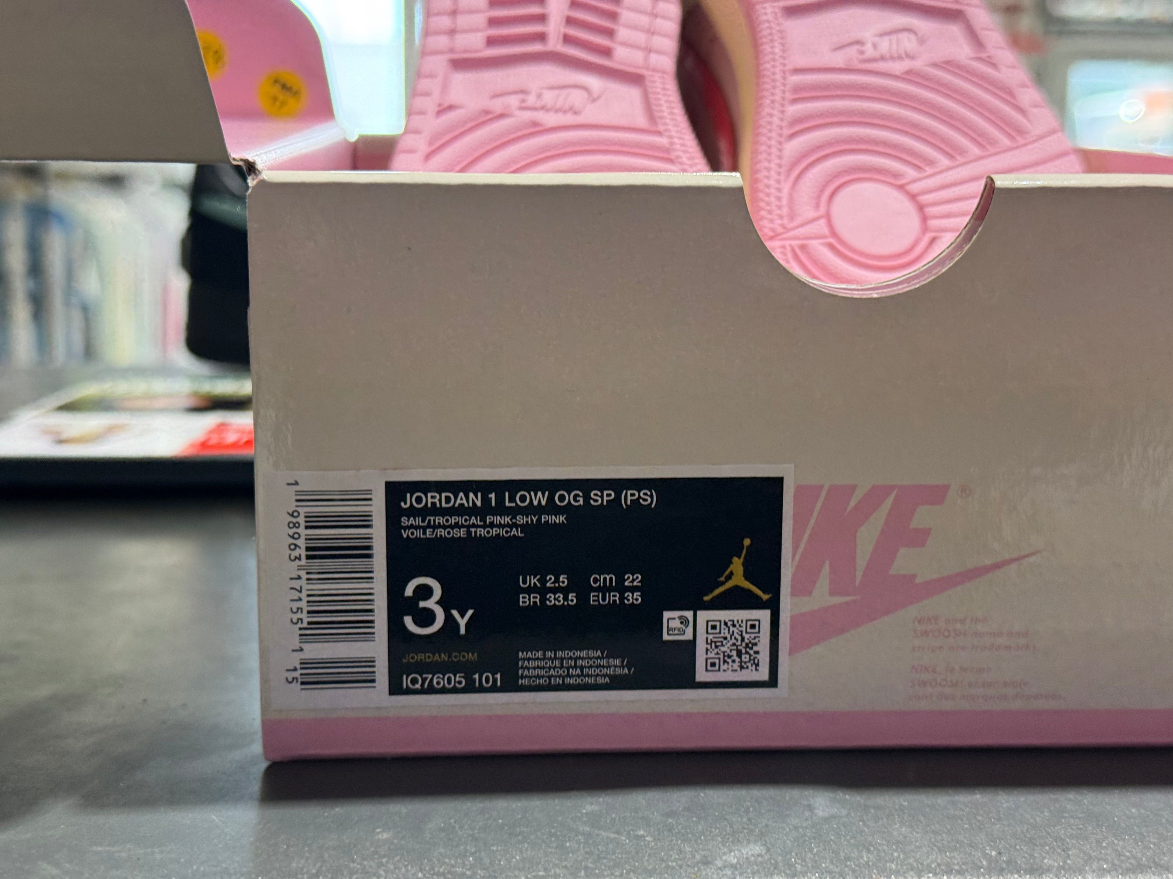 Air Jordan 1 Low OG SP (PS) - Travis Scott/Tropical Pink Size 3Y