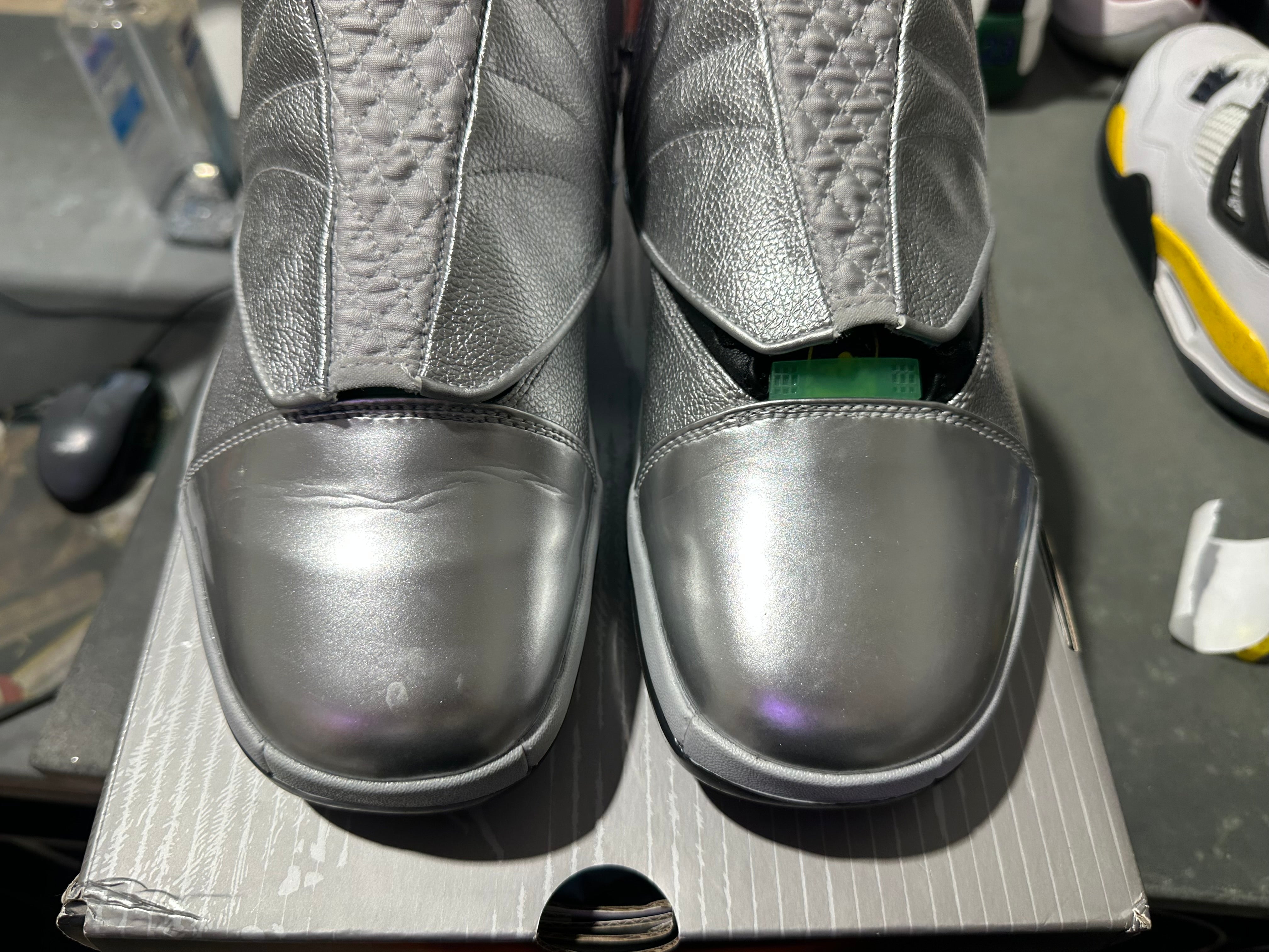 Air Jordan 16 Reto FTY SP - Free The Youth Size 9.5
