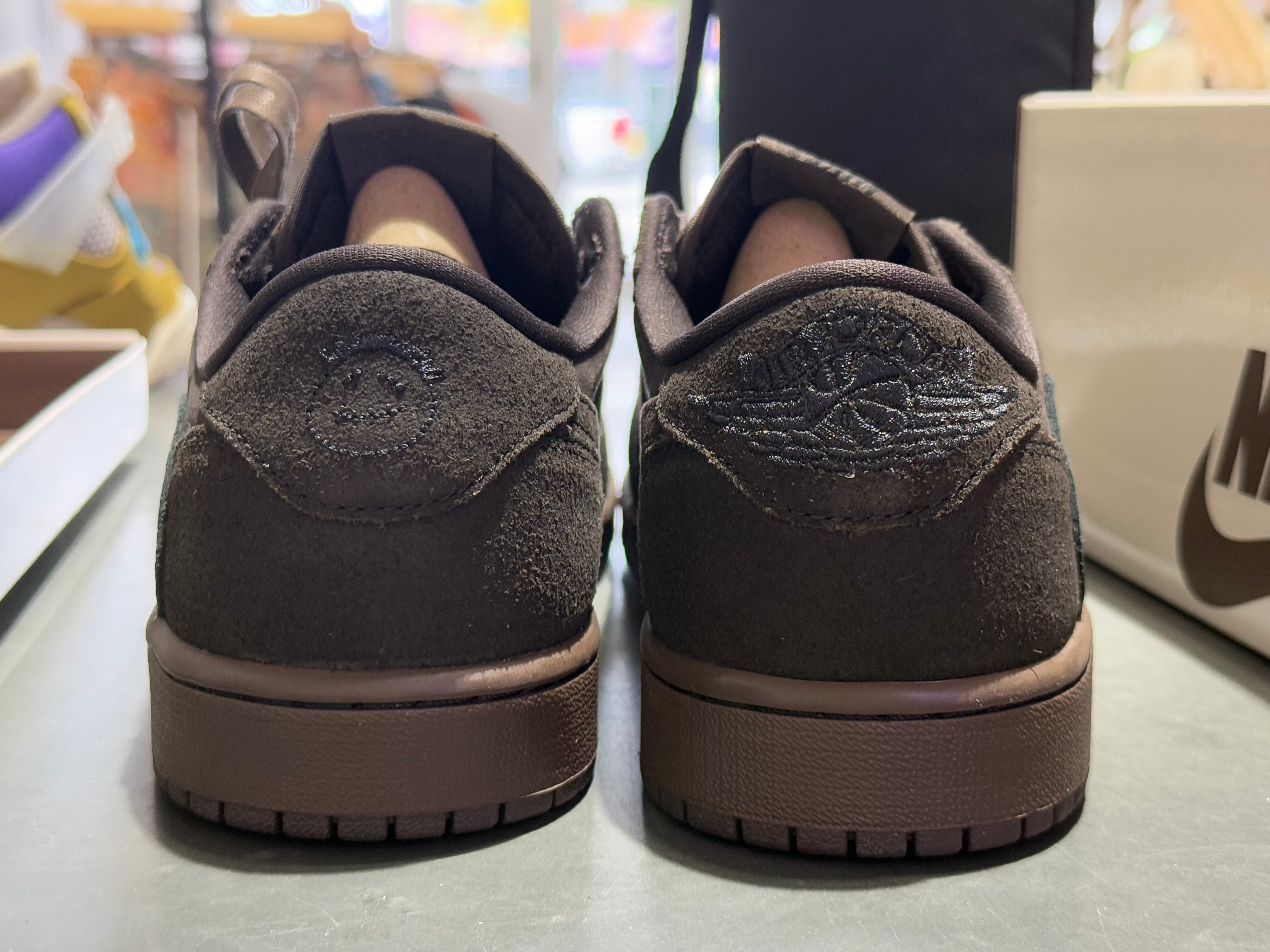 Air Jordan 1 Low OG SP - Travis Scott/Velvet Brown