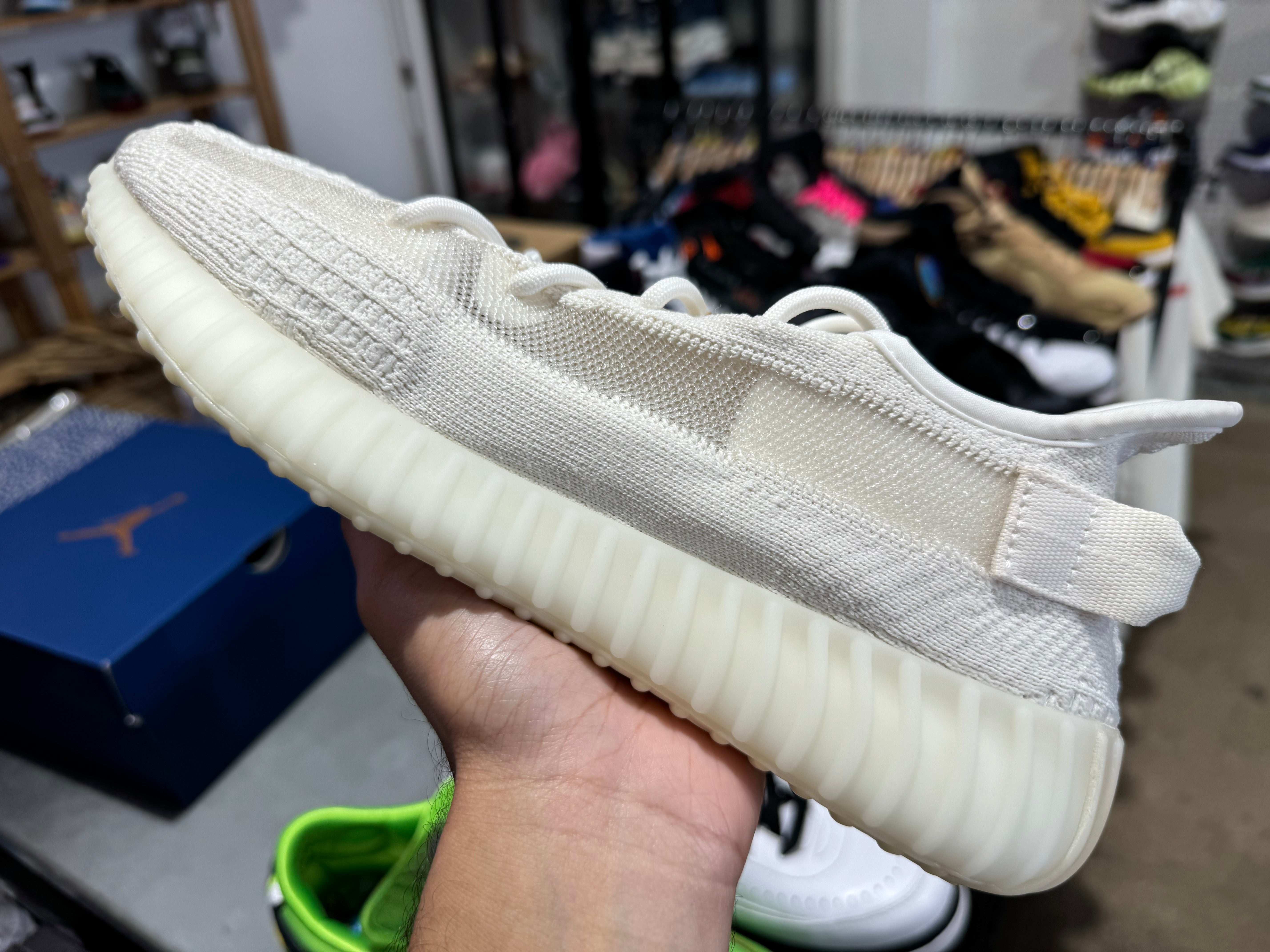 Adidas Yeezy Boost 350 V2 - Bone