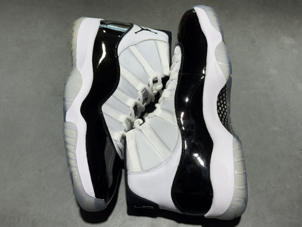 Air Jordan 11 Retro - Concord 2018 Size 11.5