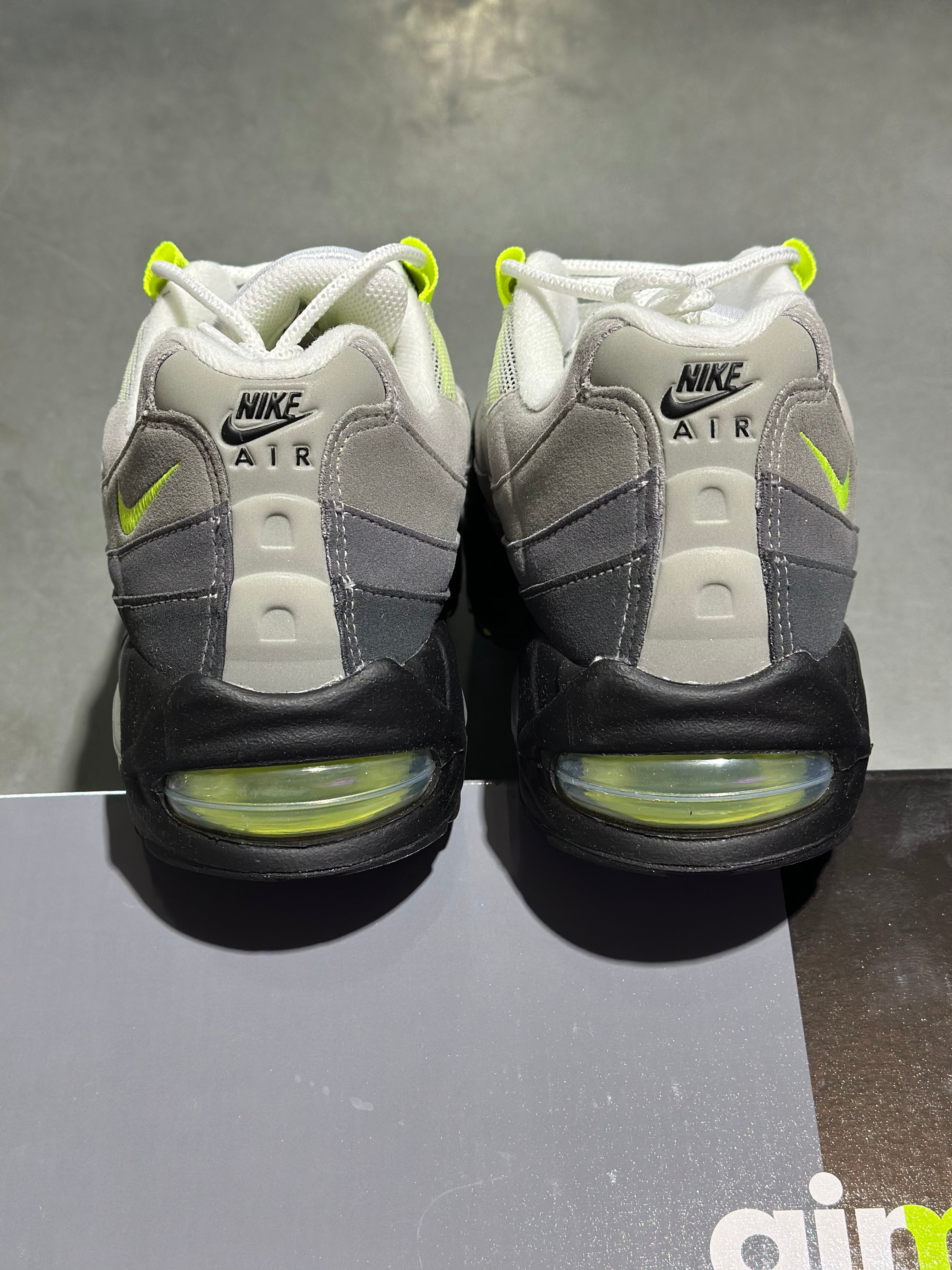 Nike Air Max 95 Big Bubble - Neon Size 9