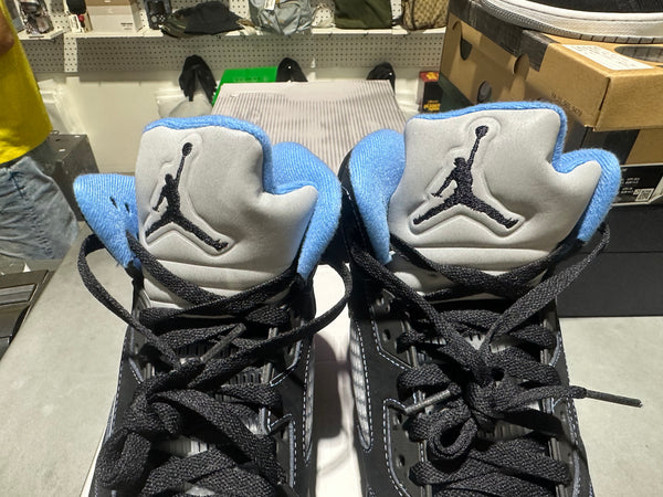 Air Jordan 5 Retro - Black University Blue (2026) Size 9.5