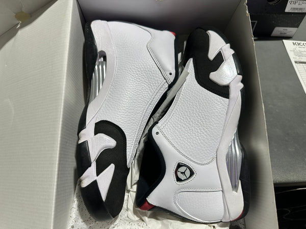 Air Jordan 14 Retro - Black Toe Size 11