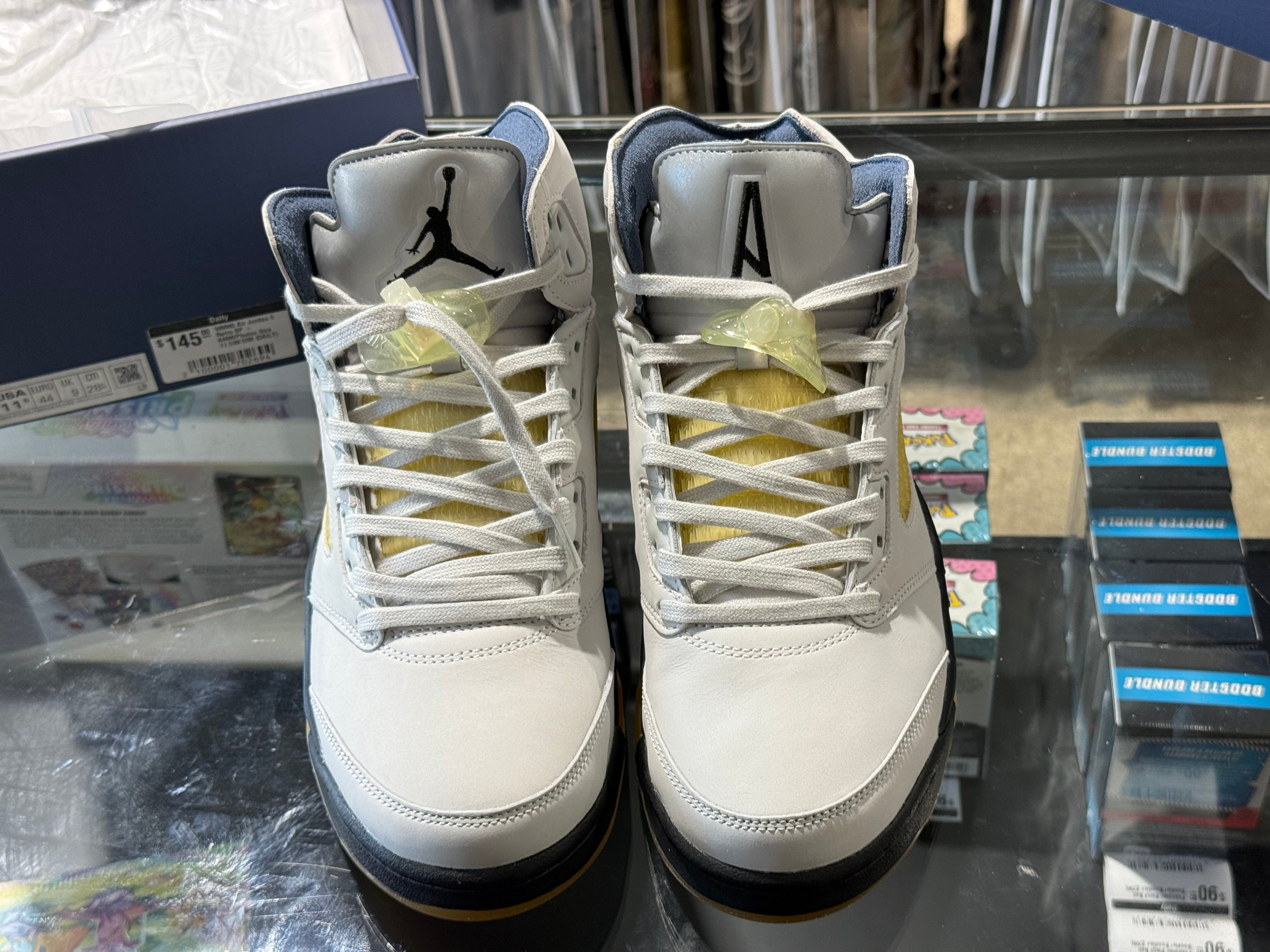 WMNS Air Jordan 5 Retro SP - AMM/Photon Size 11.5W/10M