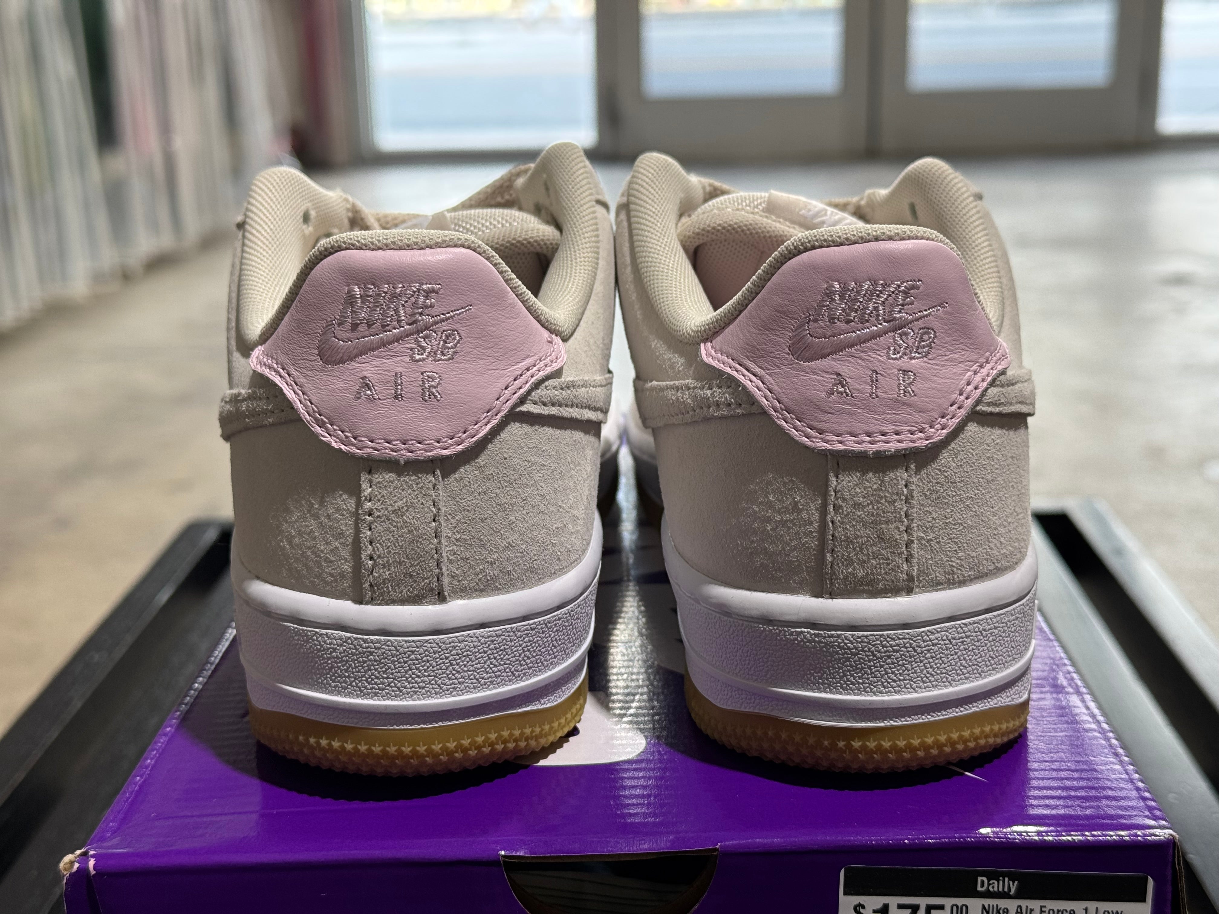 Nike Air Force 1 Low SB - Light Orewood Brown Pink Size 8.5