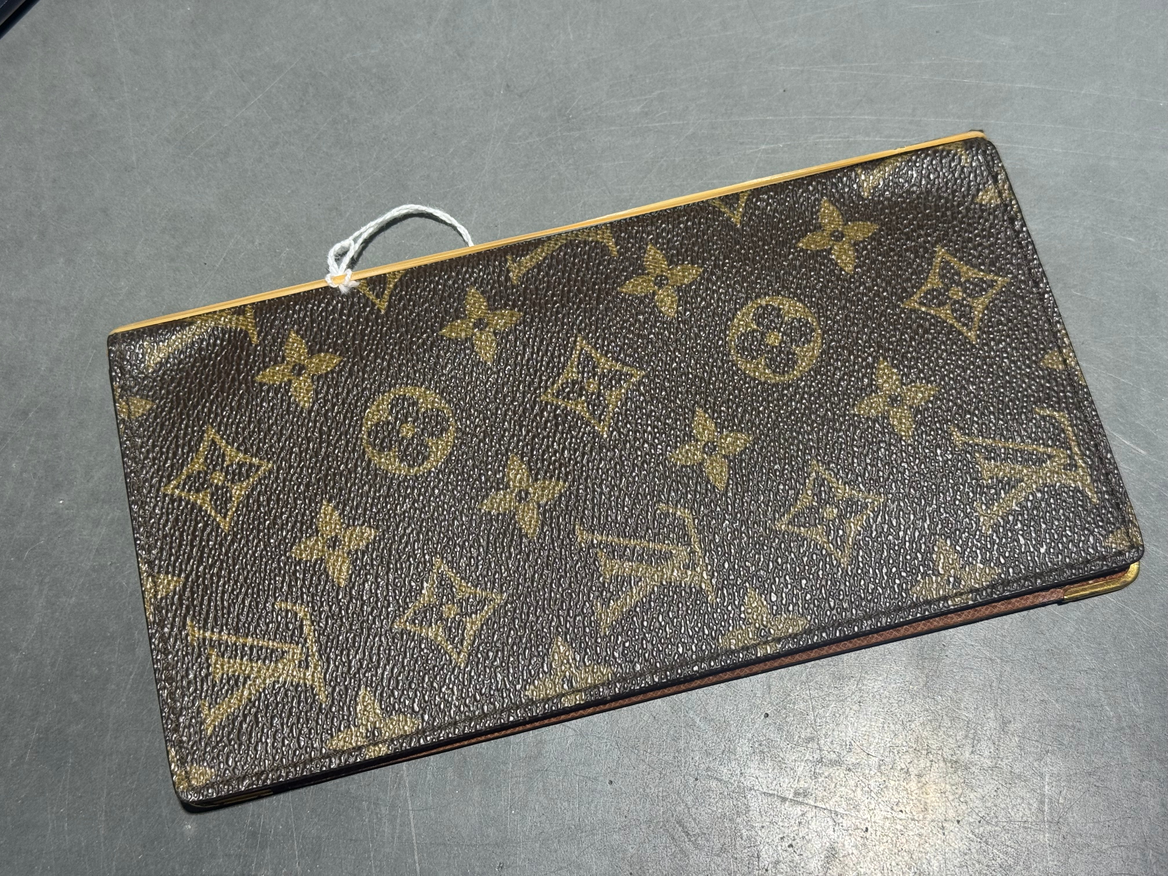 VTG Louis Vuitton Brazza Checkbook Bifold Wallet - Brown Monogram