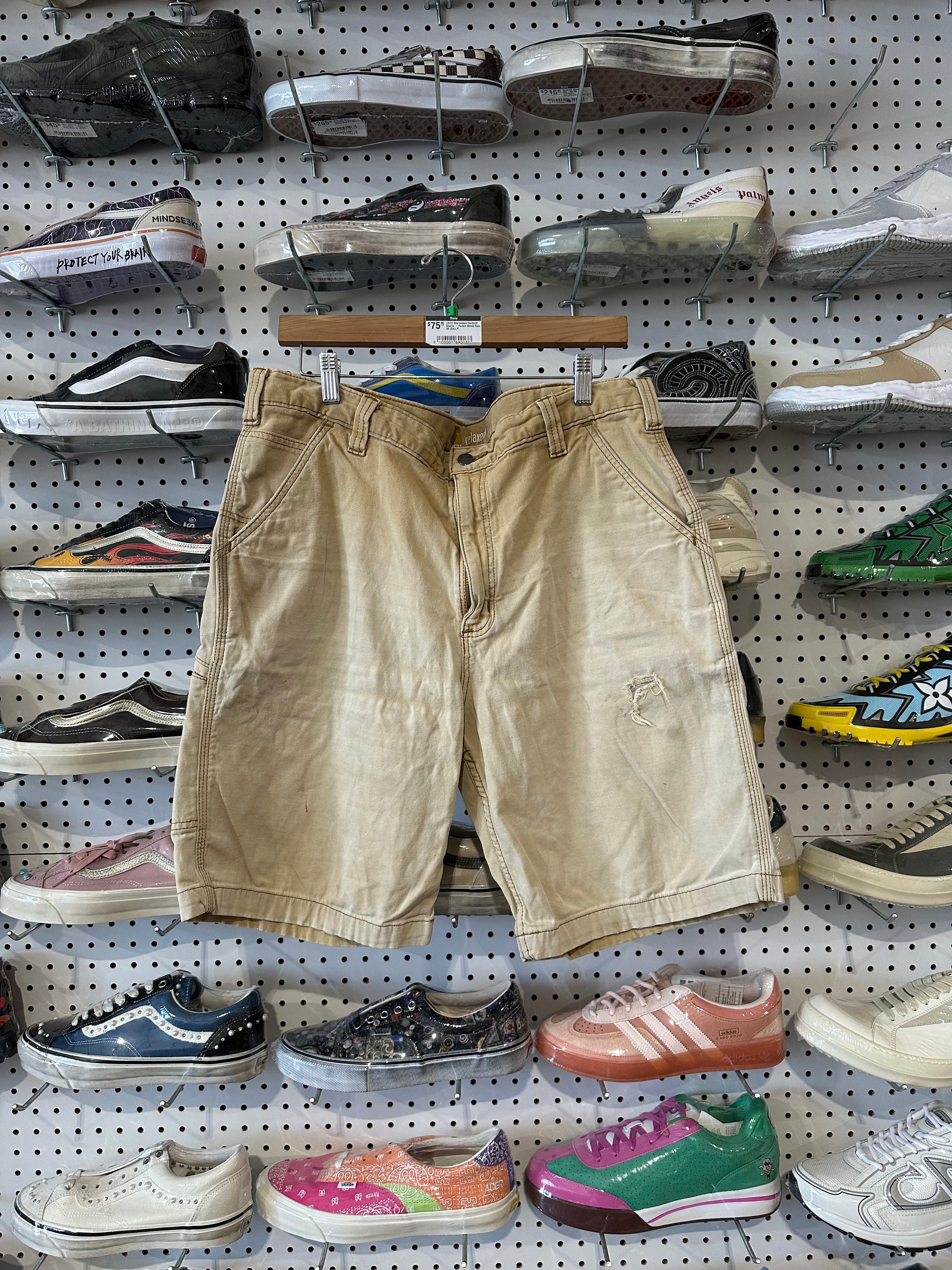 USED Distressed Carhartt Shorts - Faded Khaki Size 38
