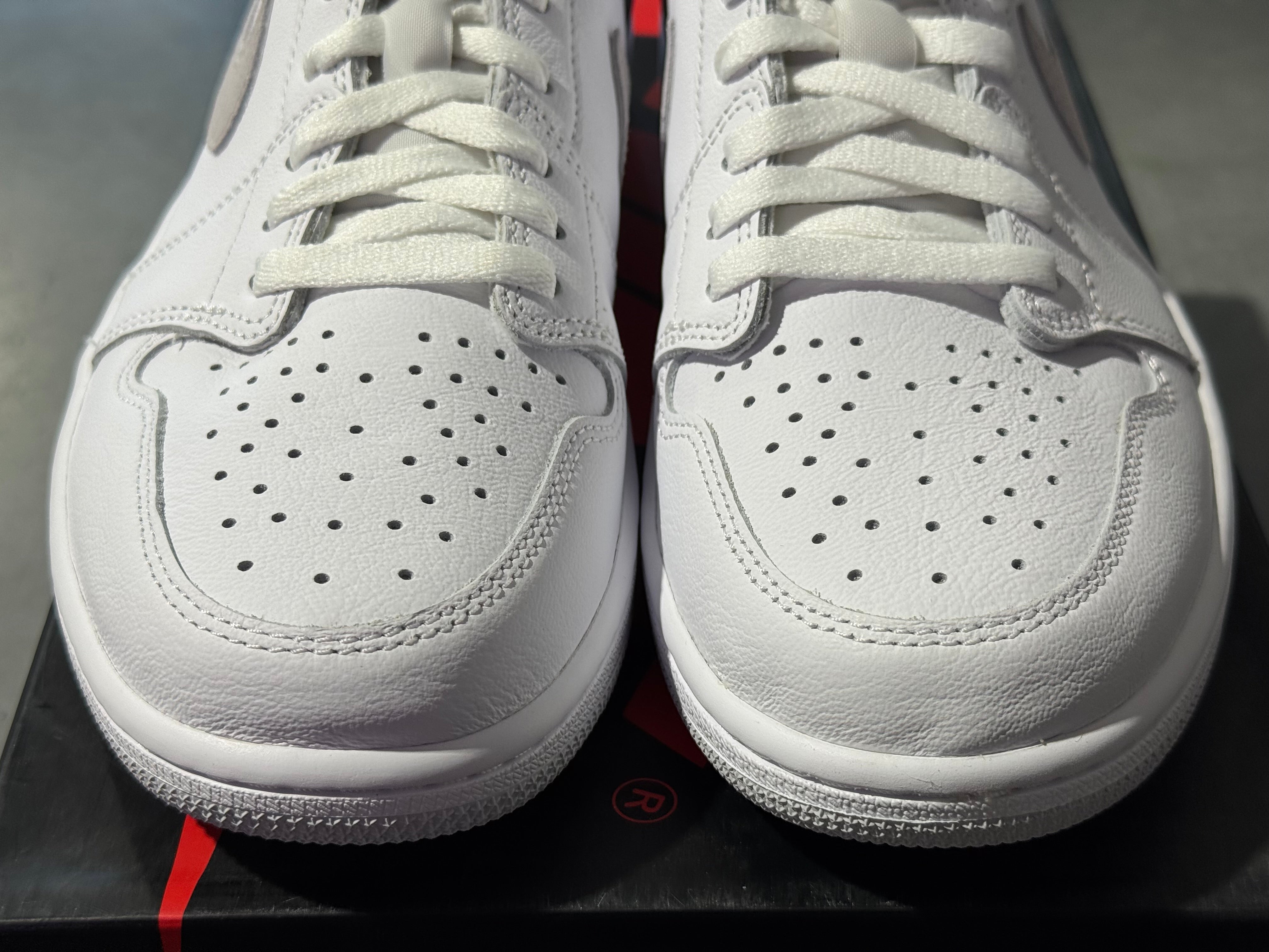 Air Jordan 1 Retro Low OG - Neutral Grey Size 10.5
