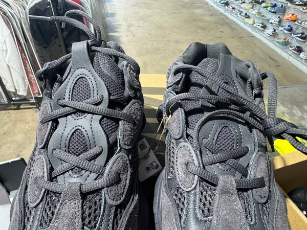 adidas Yeezy 500 - Utility Black Size 6.5