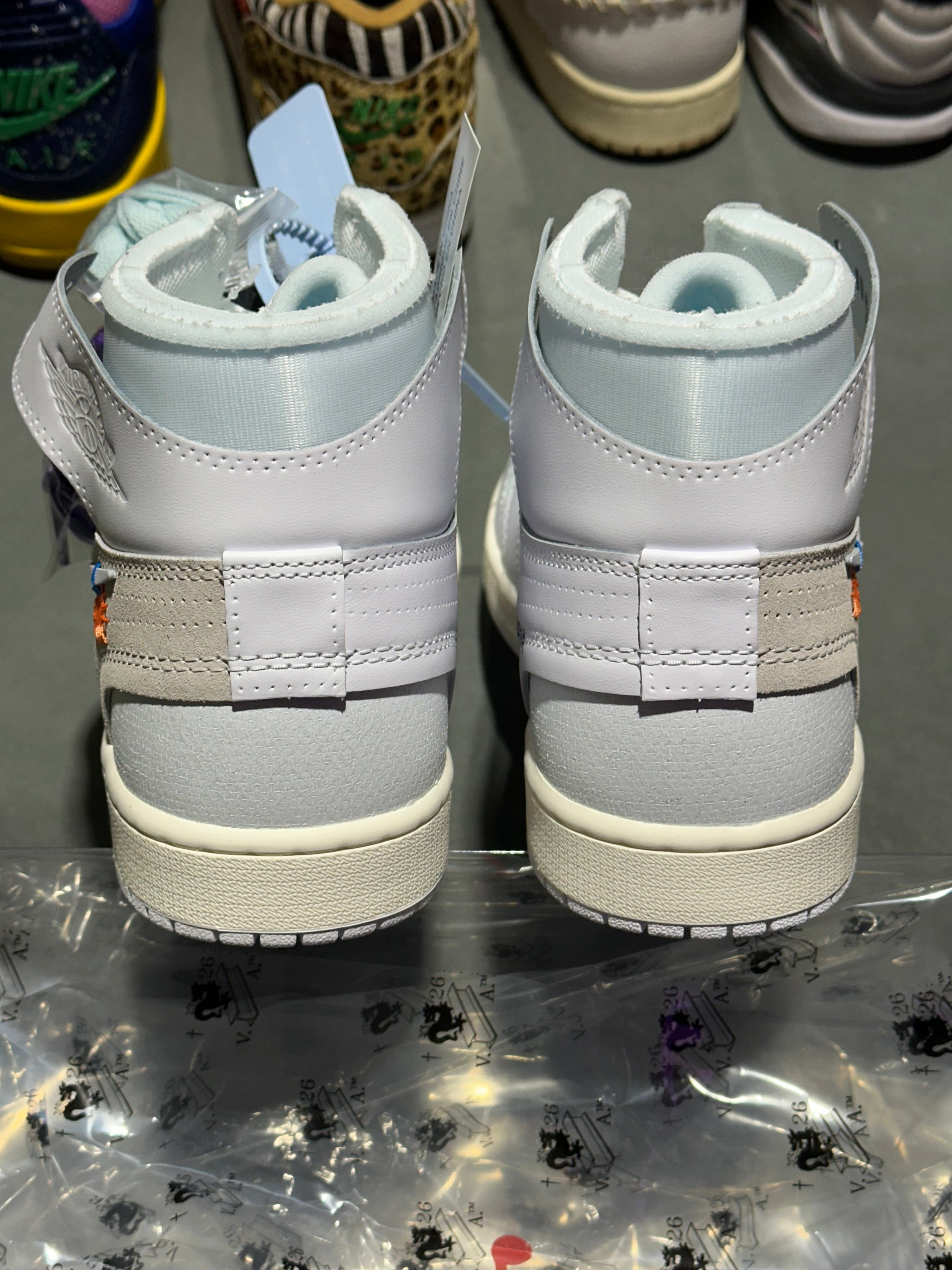 Air Jordan 1 Retro High Virgil Abloh Archive - Alaska Size 10