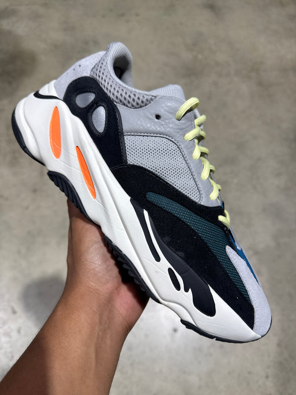 Adidas Yeezy Boost 700 - Wave Size 11