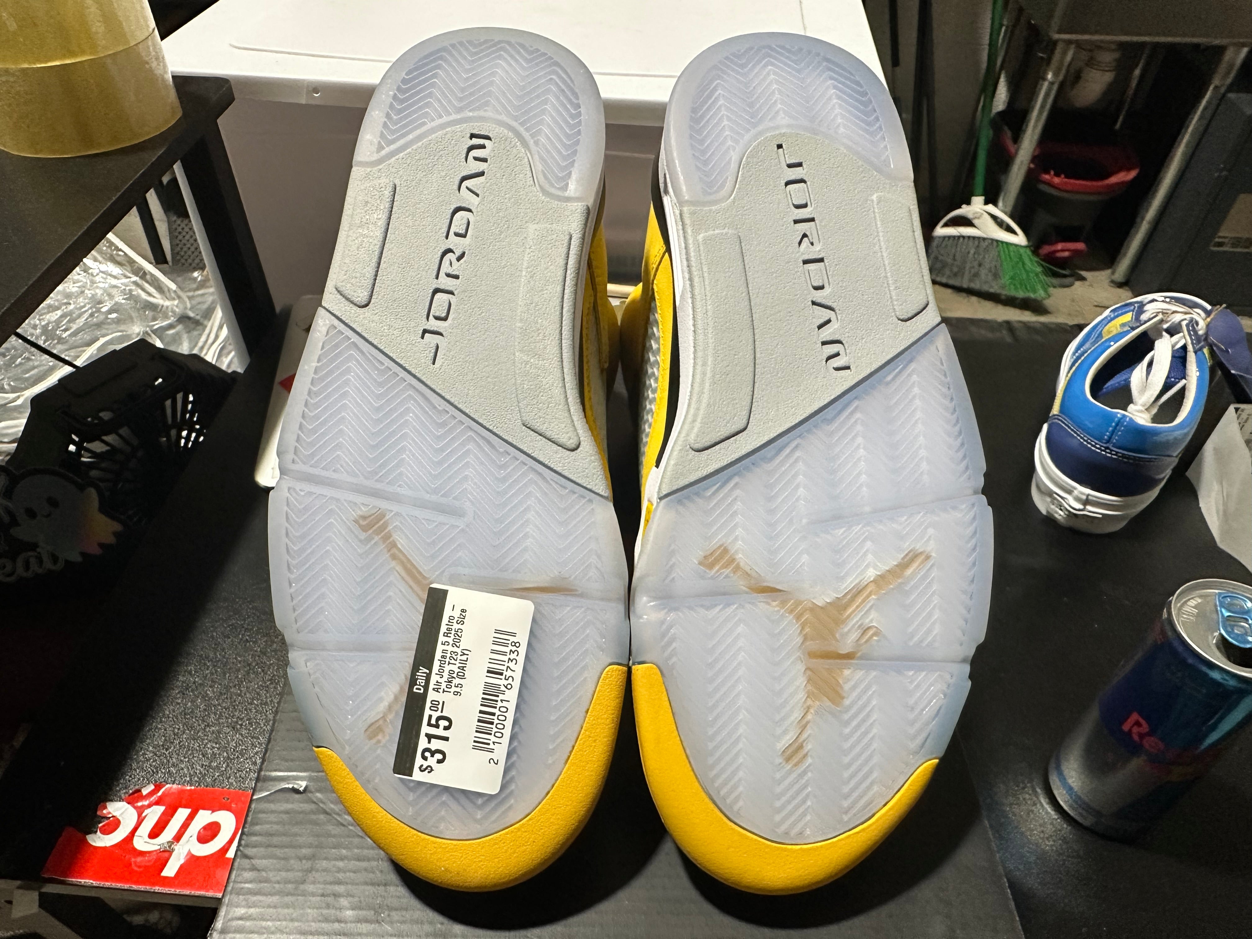 Air Jordan 5 Retro - Tokyo T23 2025 Size 9.5