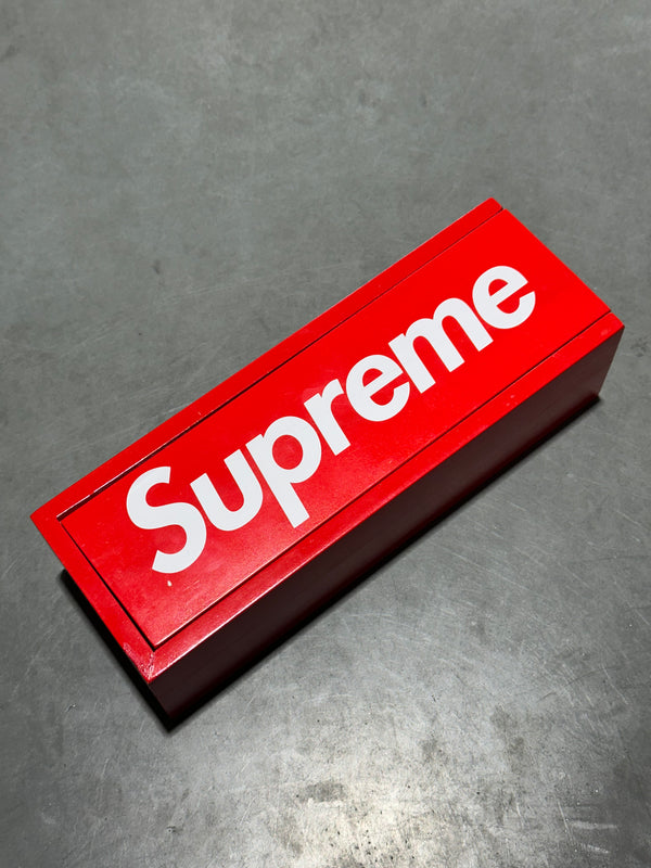 NEW Supreme Domino Set