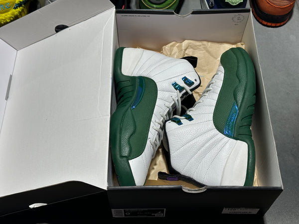 Air Jordan 12 Retro - Bucks Size 9