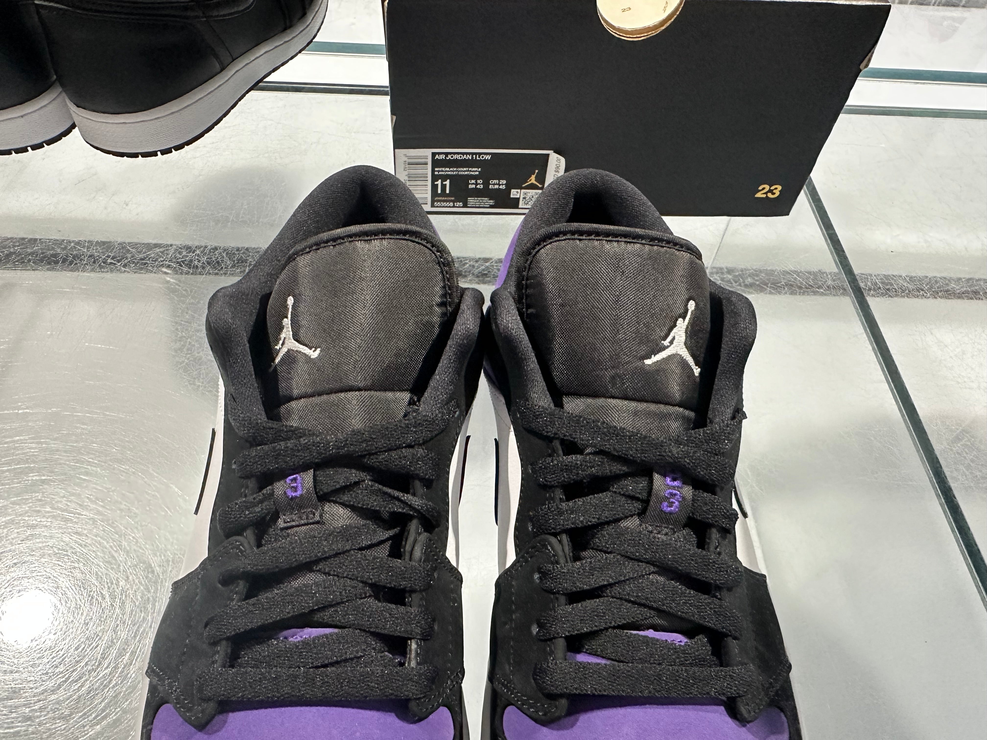Air Jordan 1 Low - Court Purple Size 11