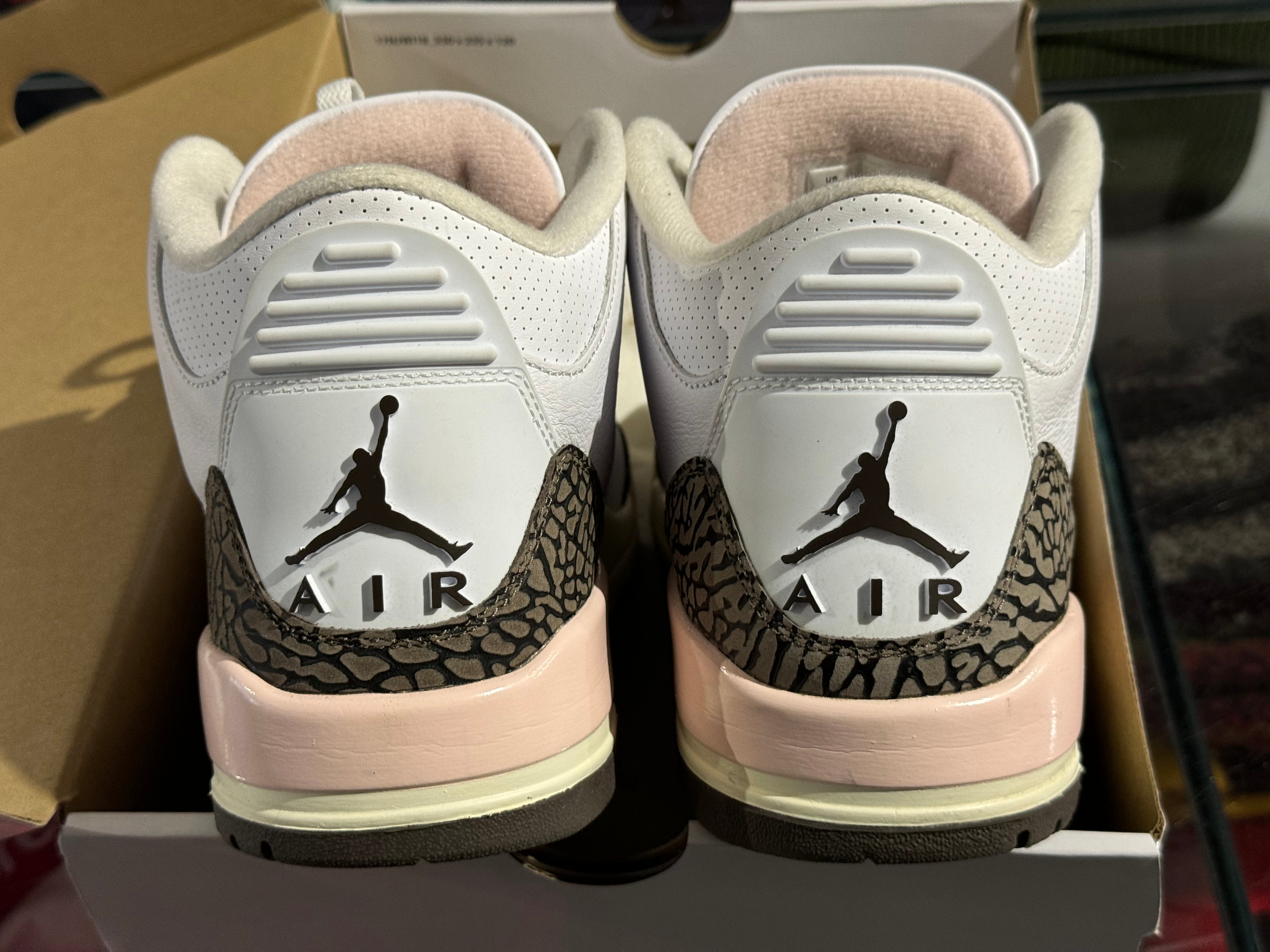 WMNS Air Jordan 3 Retro - Neapolitan Size 12W/10.5M