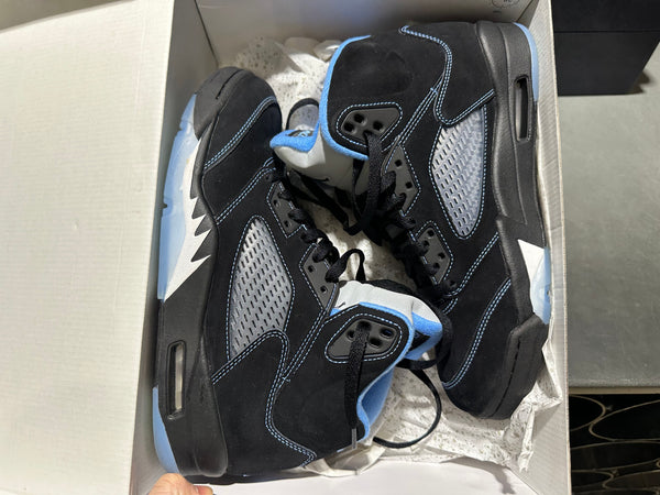 Air Jordan 5 Retro - Black University Blue (2026) Size 9.5