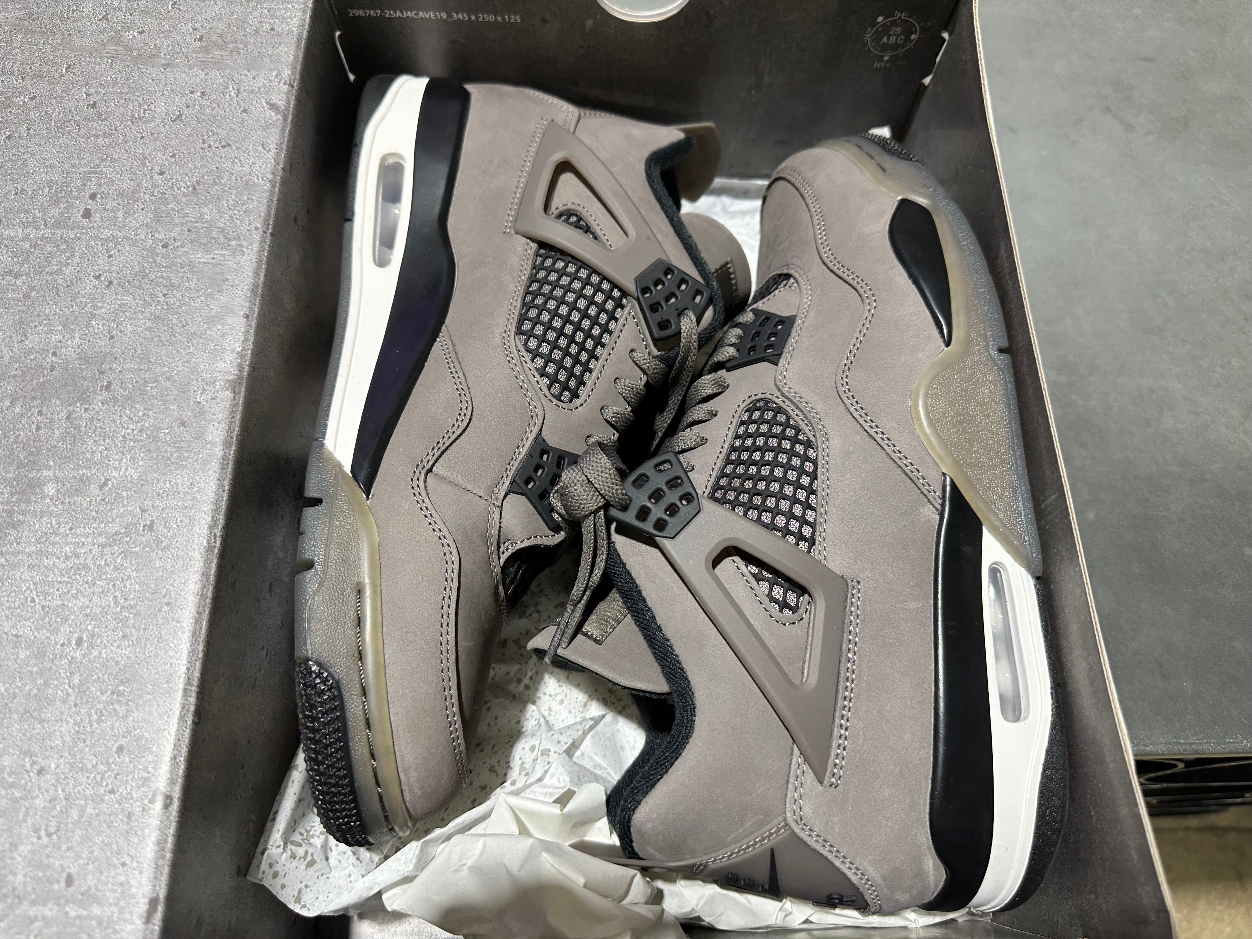 Air Jordan 4 Retro - Cave Stone Size 11