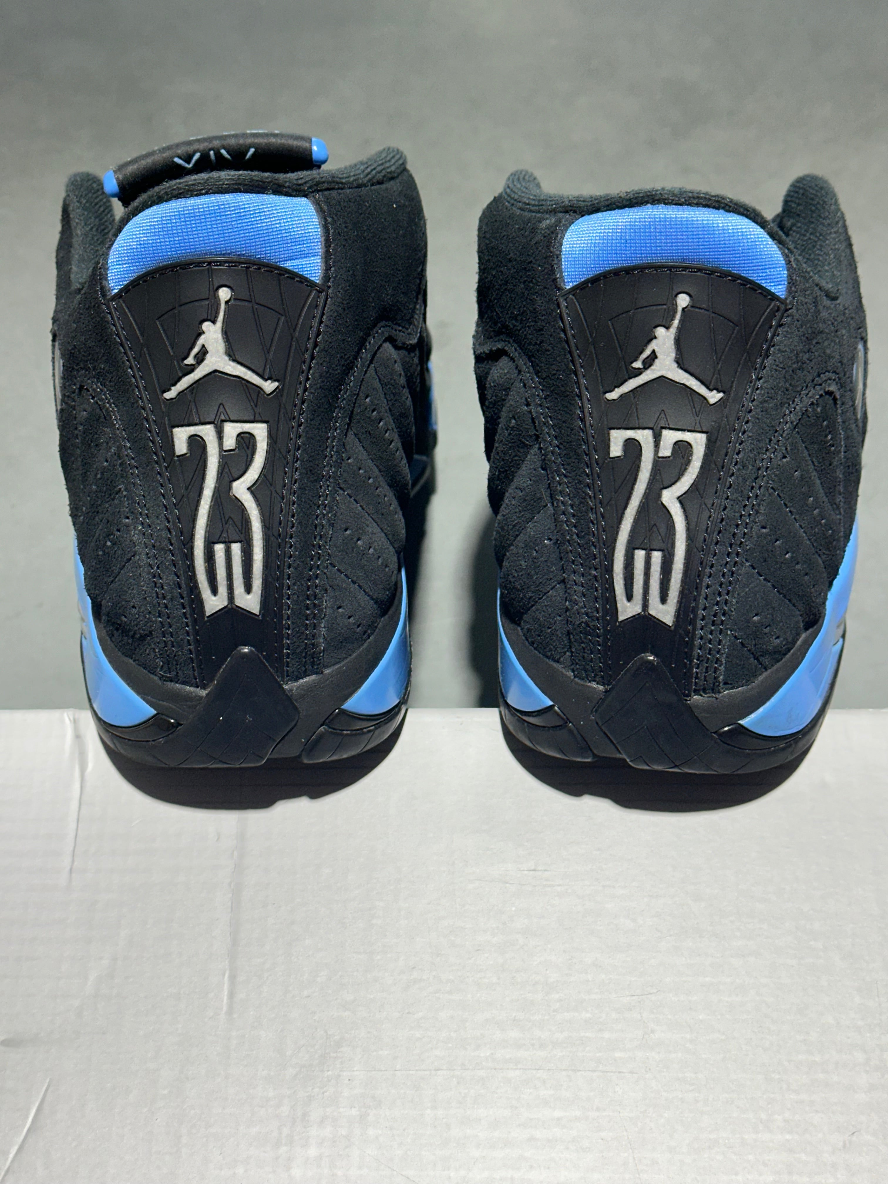 Air Jordan 14 Retro - UNC Size 10