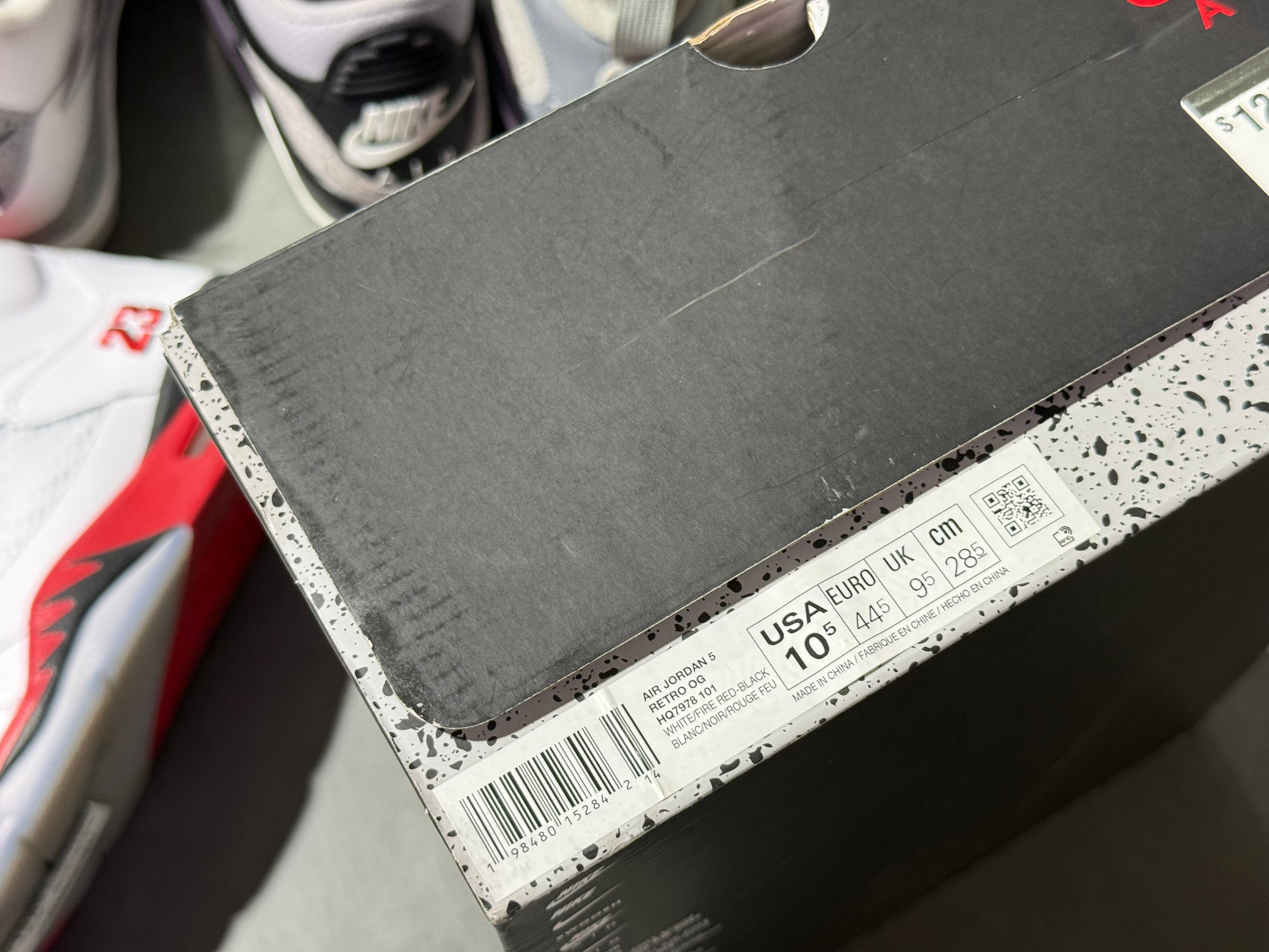 Air Jordan 5 Retro - Fire Red Black Tongue 2025 Size 10.5