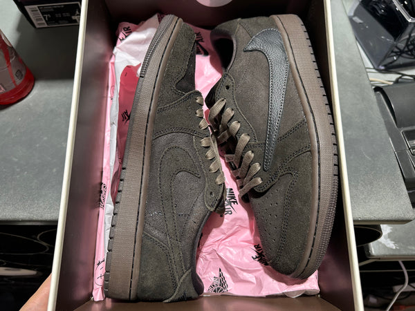 Air Jordan 1 Low OG SP - Travis Scott/Velvet Brown Size 9.5