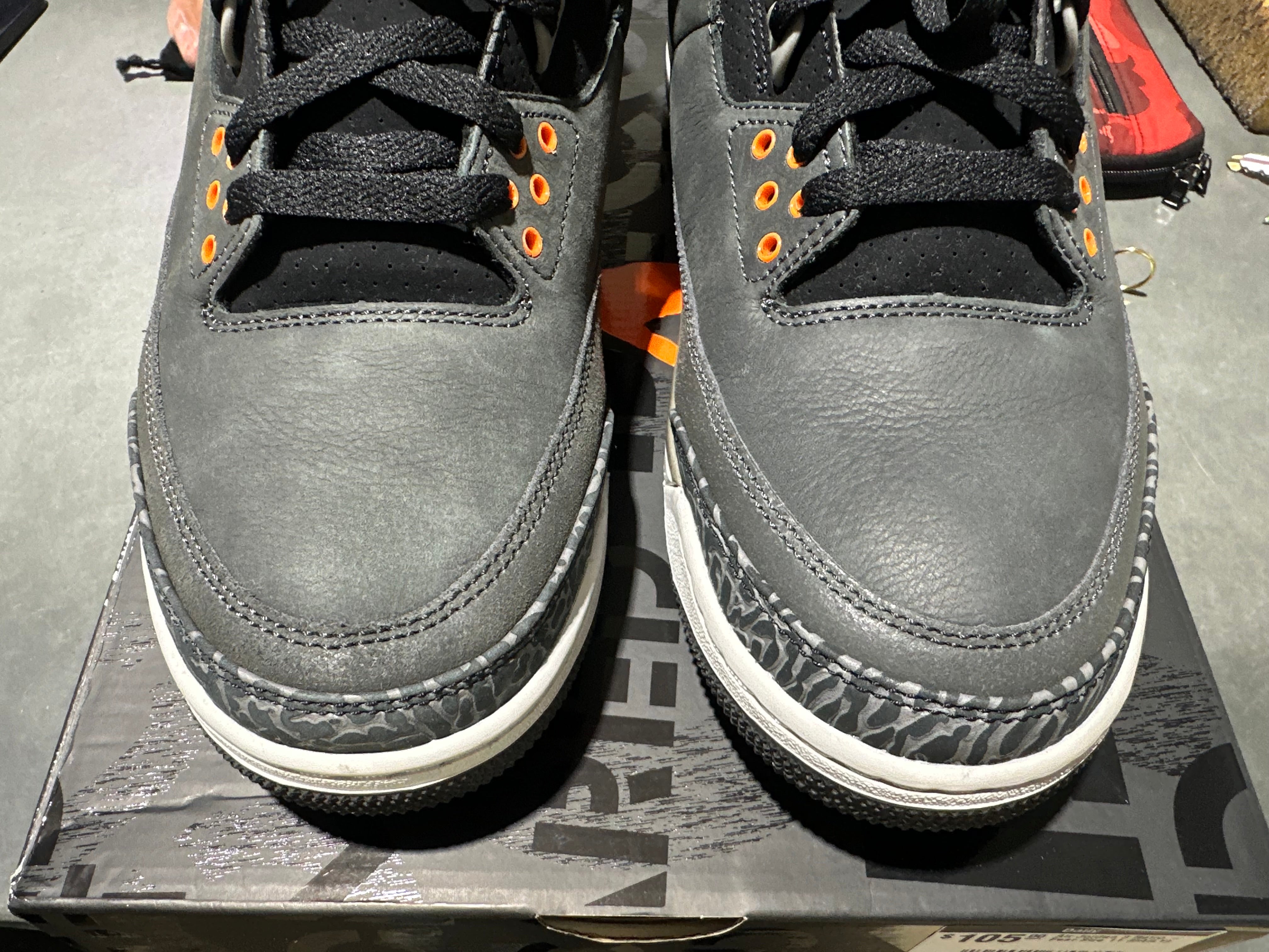 Air Jordan 3 Retro - Fear Size 11
