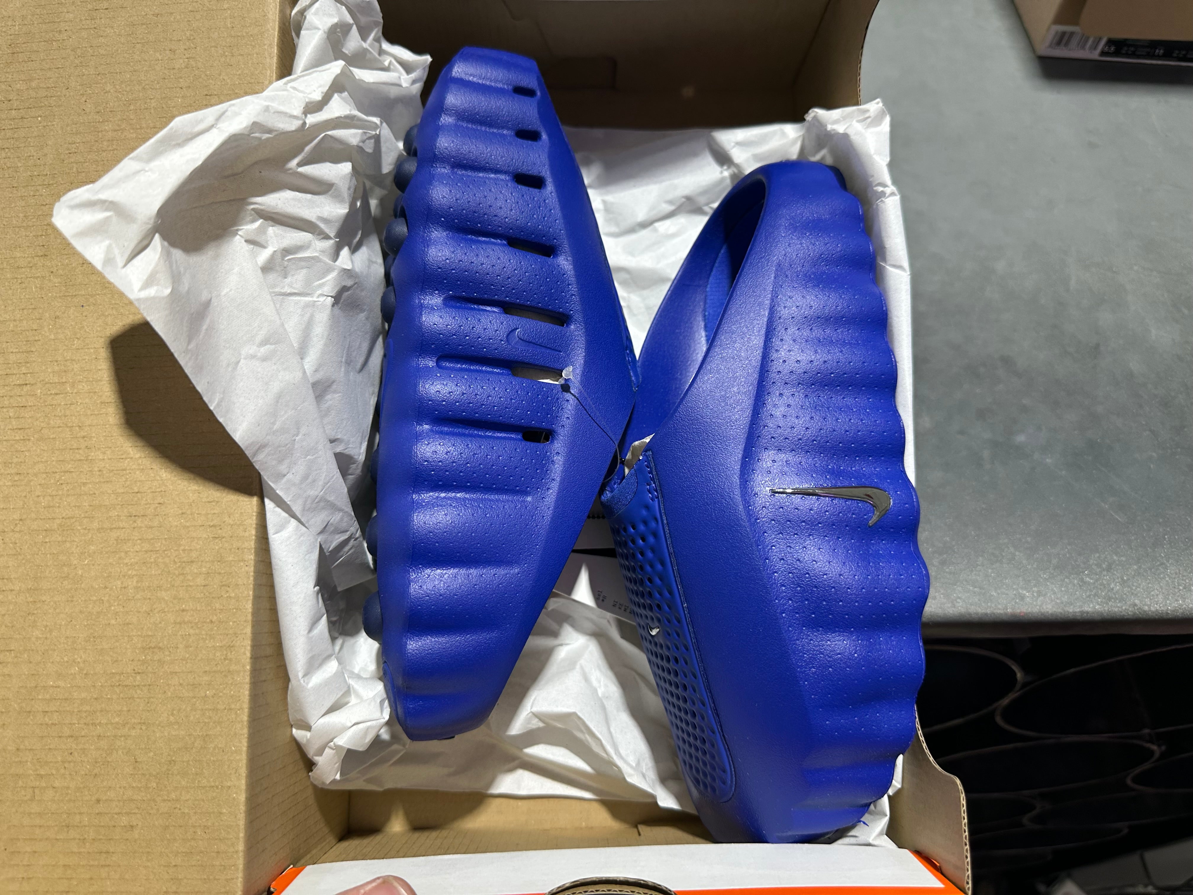 W Nike Mind 001 Slide - Old Royal Size 9W/7.5M