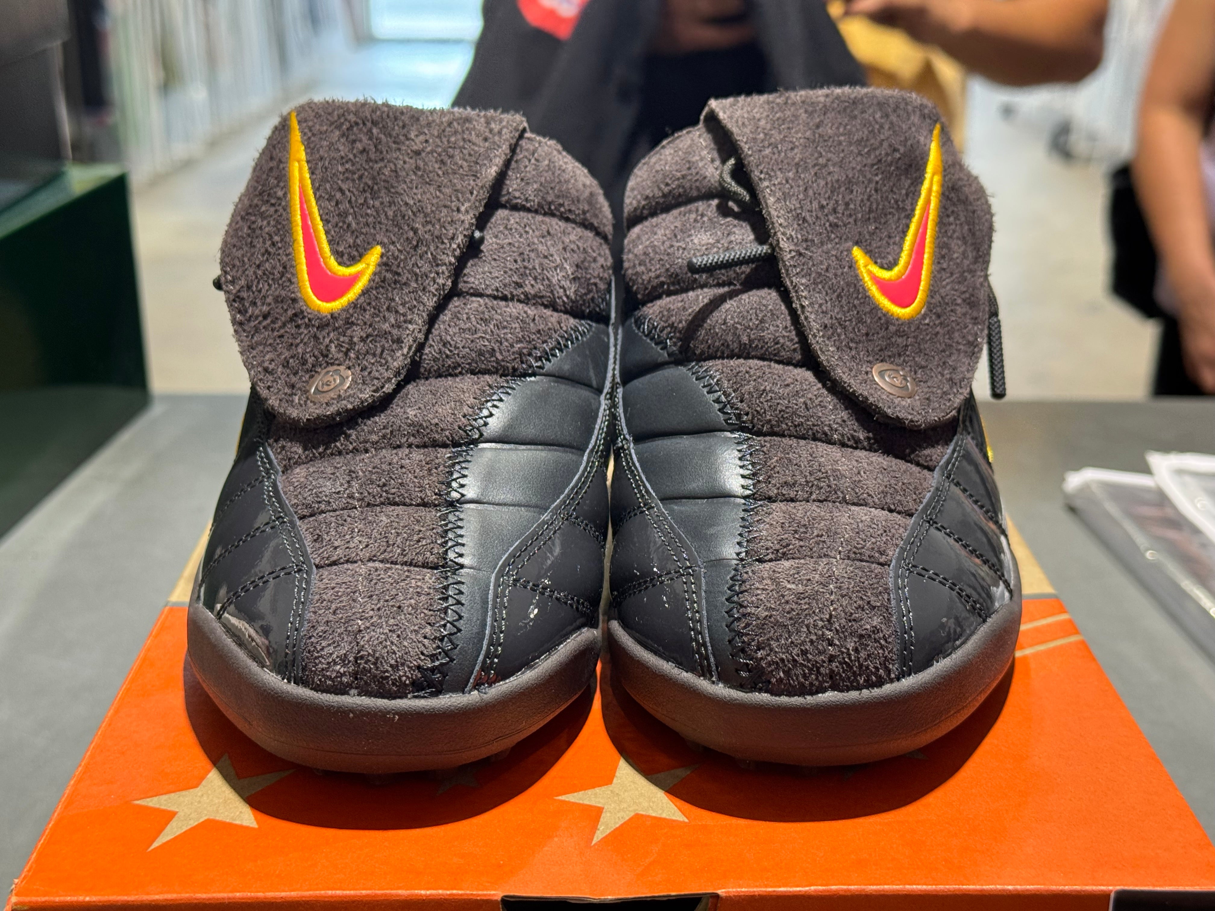 Nike Total 90 Mule Kids of Immigrants -Velvet Brown Size 8.5