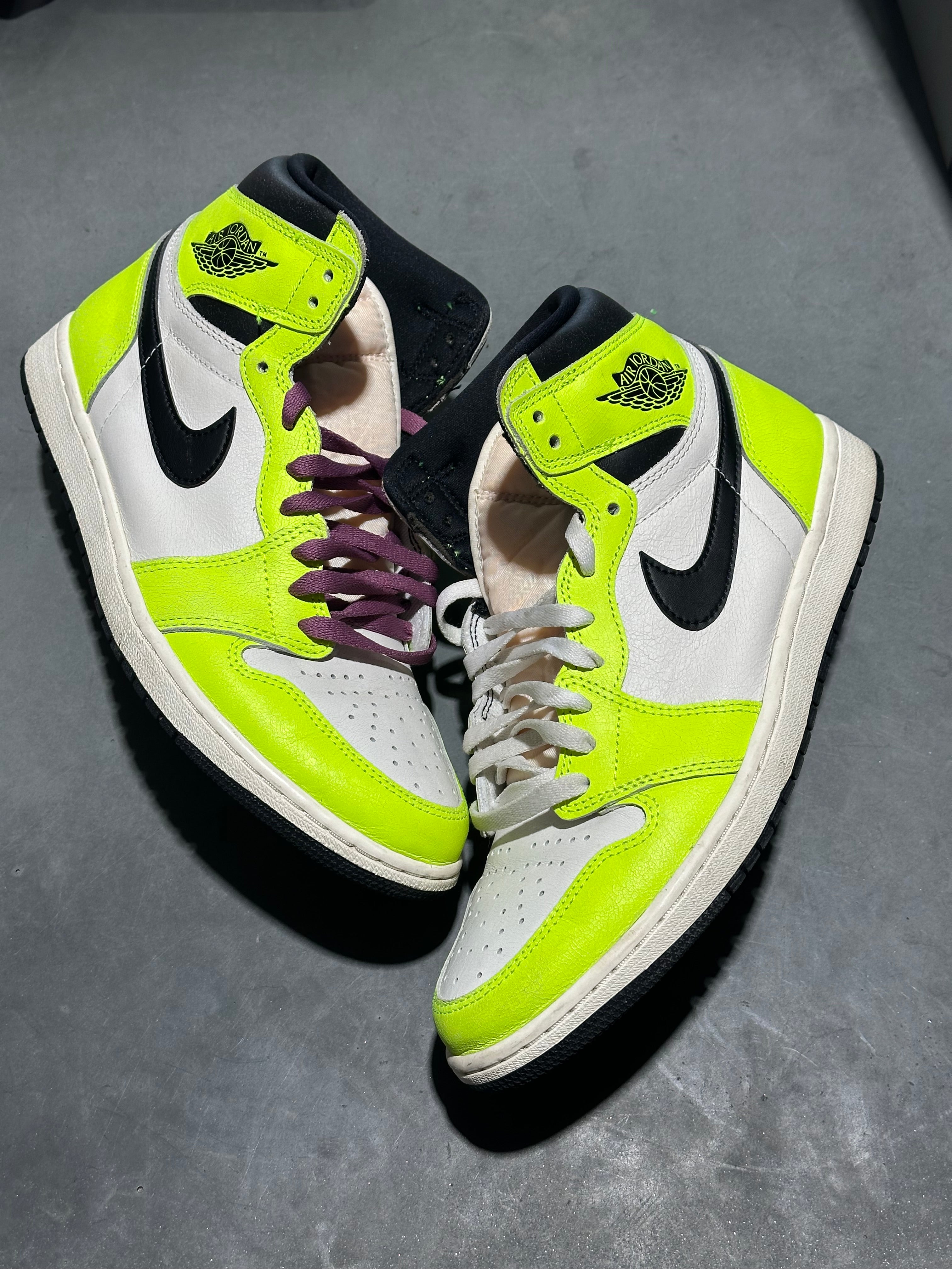 Air Jordan 1 Retro High OG - Visionaire Size 10