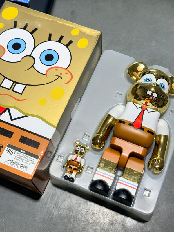 DISPLAYED Medicom x SpongeBob Squarepants Gold Chrome 400%+100% Bearbrick Set