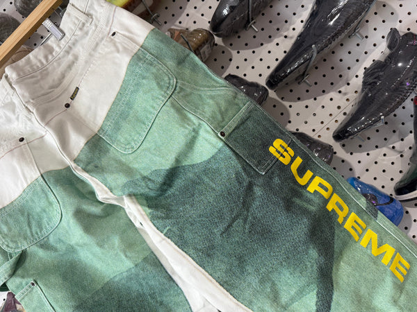 USED Supreme x Damien Hirst Shark Painter Jeans - White Size 36