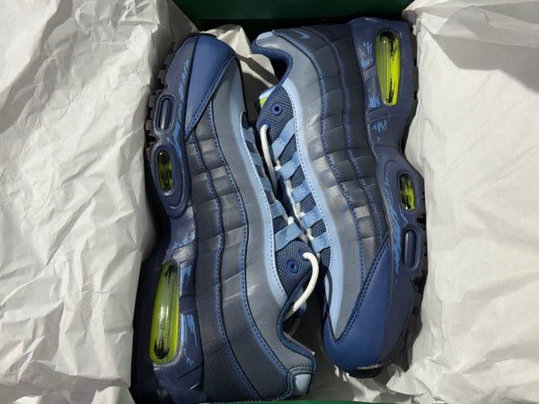 Nike Air Muscle 95 QS Yu Gi Oh - Joey Size 8.5