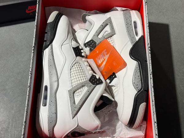 Air Jordan 4 Retro - White Cement 2025 Size 8.5