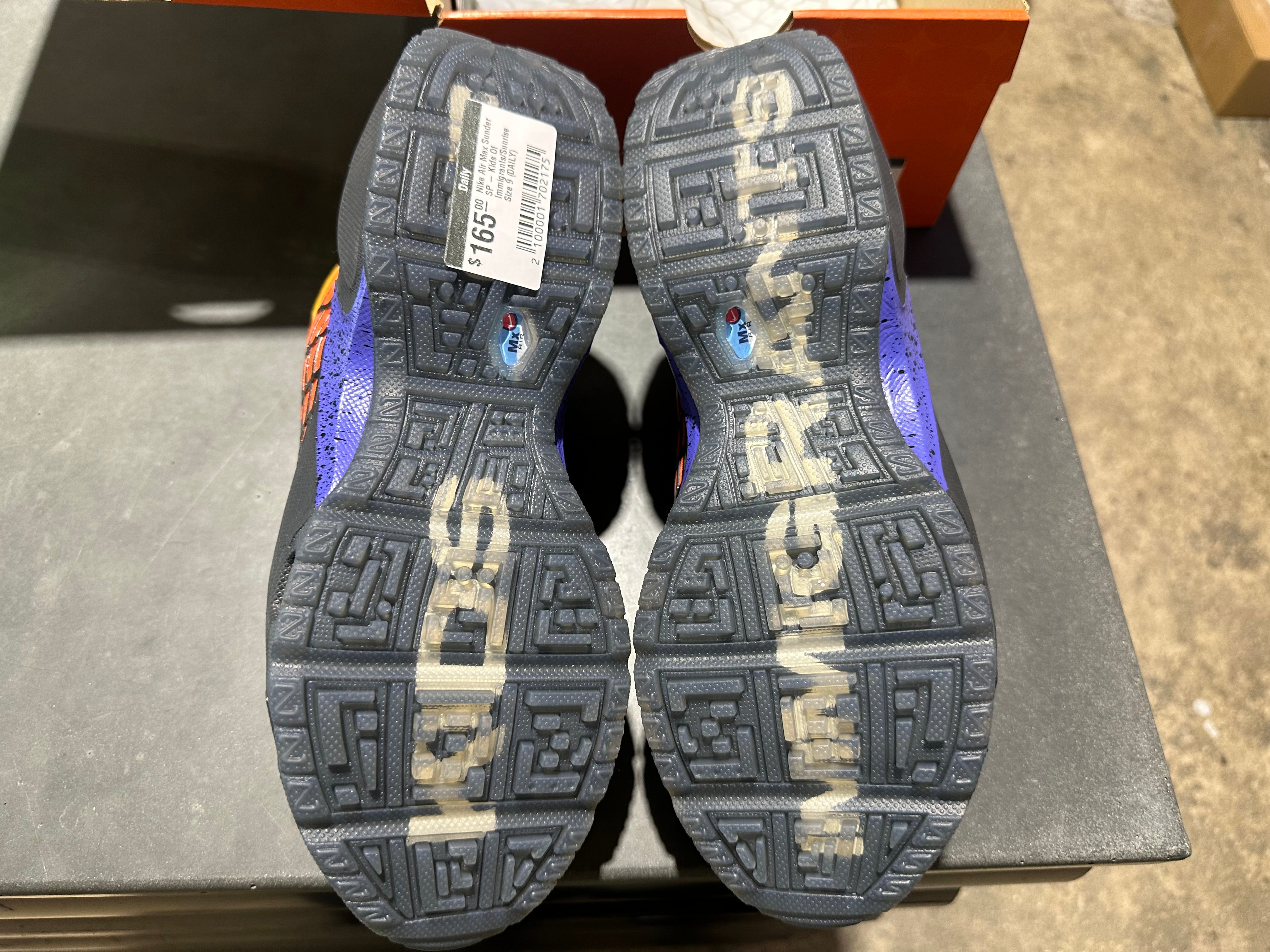 Nike Air Max Sunder SP - Kids Of Immigrants/Sunrise Size 9