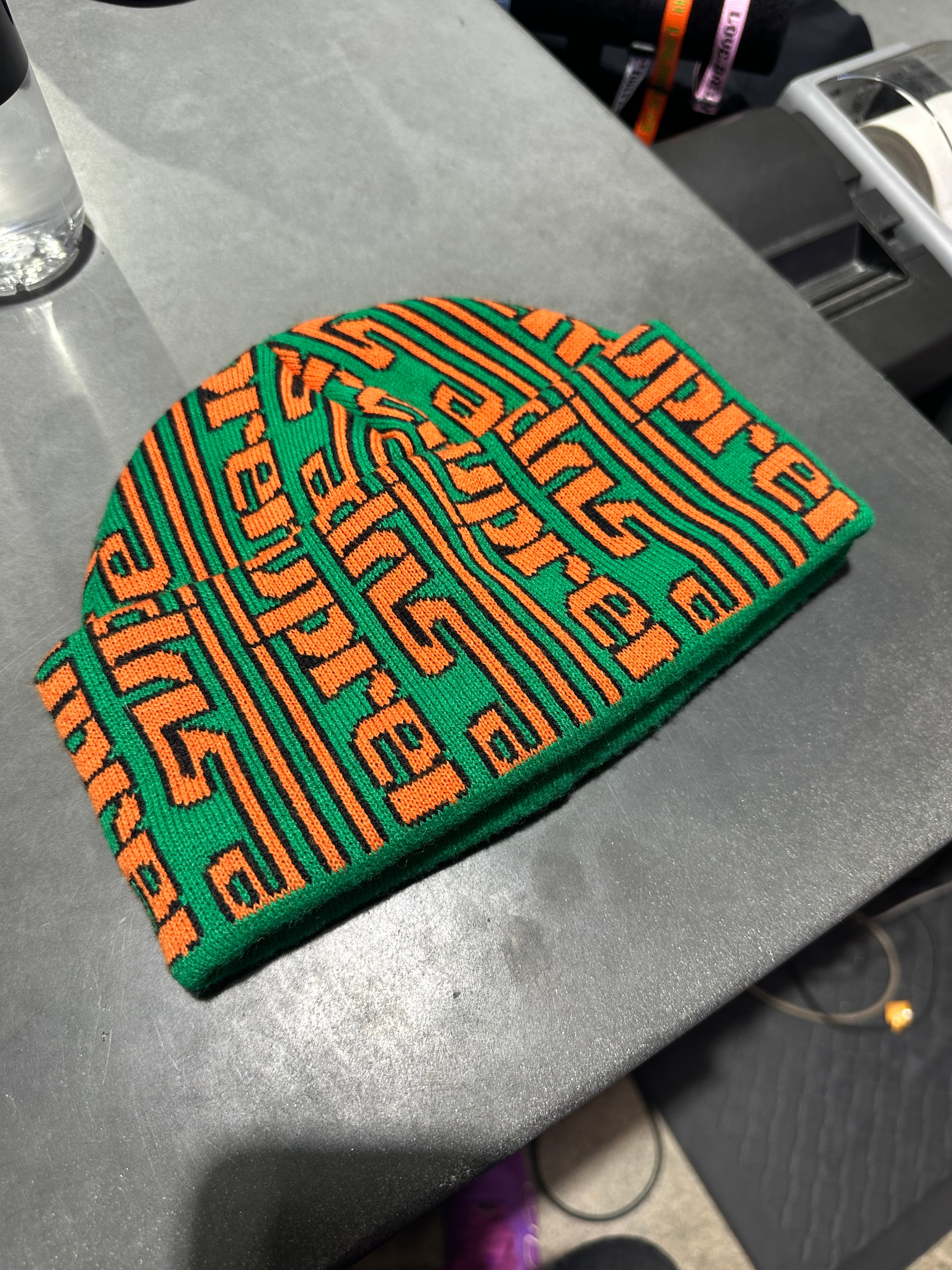 USED Supreme Vertical Logo Beanie - Green/Orange