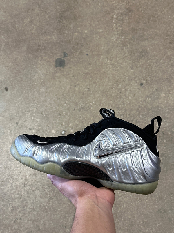 Nike Air Foamposite Pro - Silver Surfer Size 10