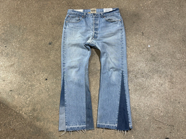 USED Gallery Department Flared Denim - Light Wash Size 32
