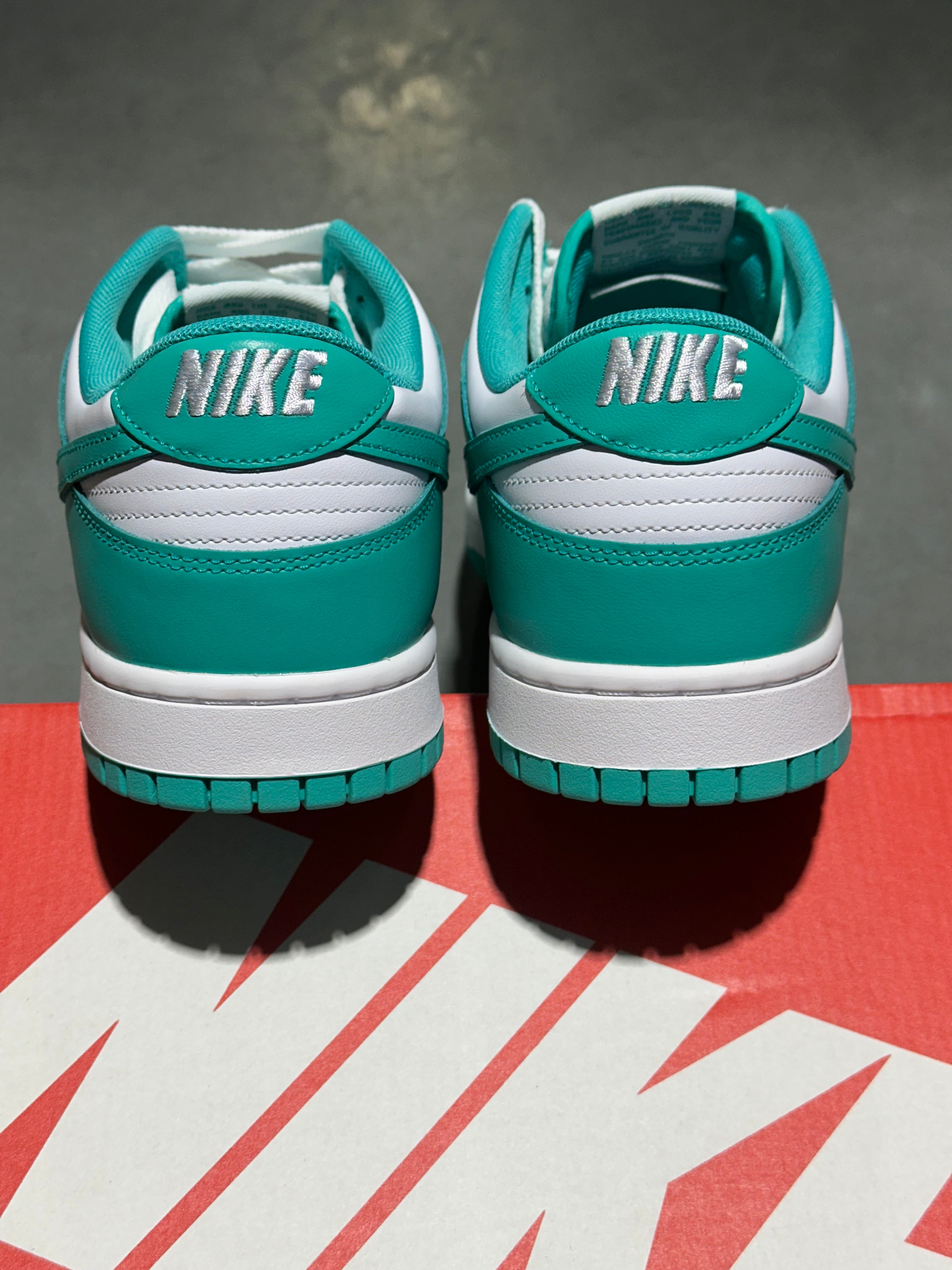 Nike Dunk Low Retro - Jade Size 13