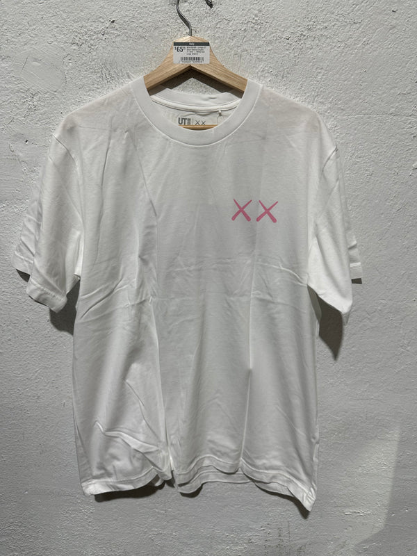 NEW KAWS x Uniqlo UT Short Sleeve Graphic T-shirt - White