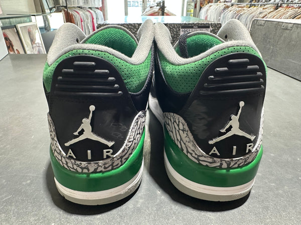 Air Jordan 3 Retro - Pine Green Size 10