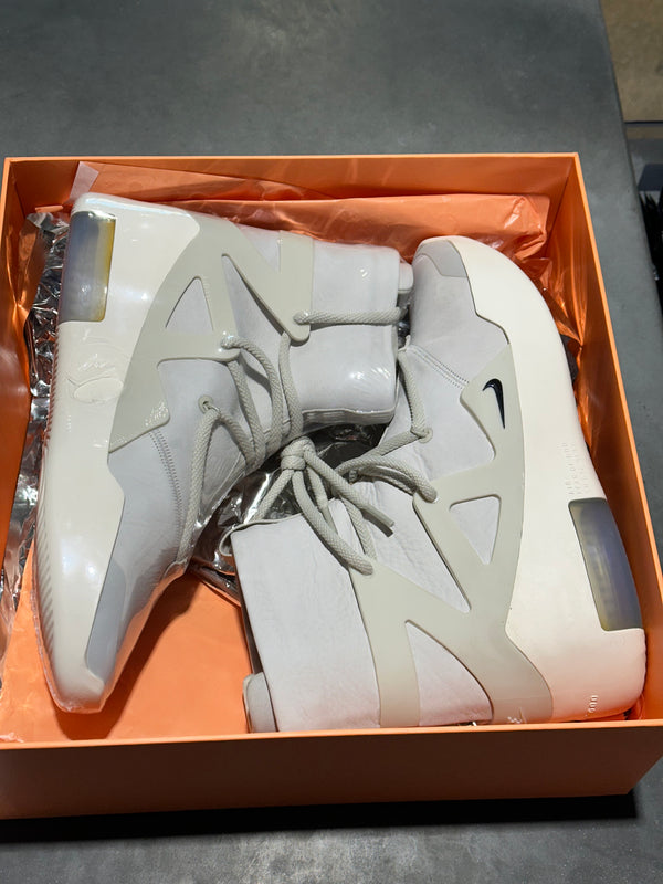 Nike Air Fear Of God 1 - Light Bone Size 9.5 (DAILY)